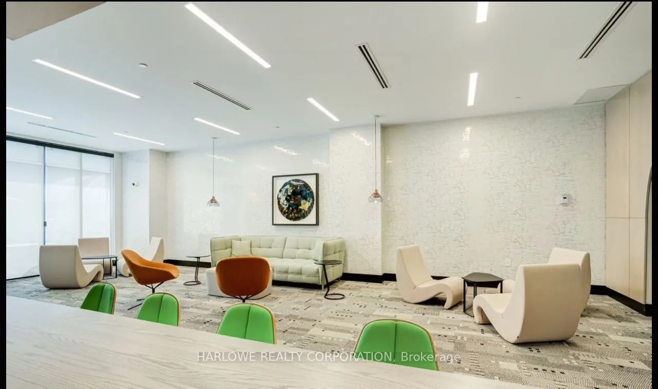 130 River Street, #1806