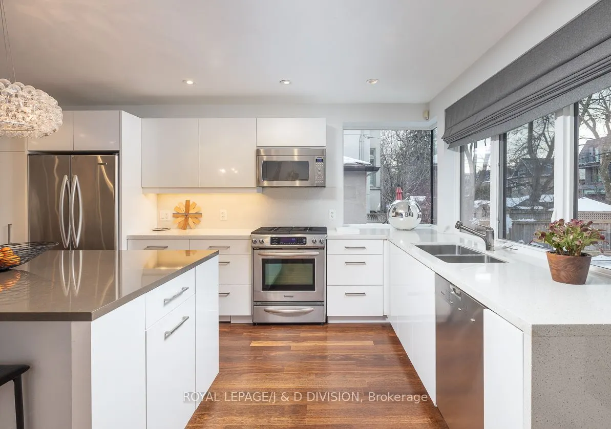 44 Standish Avenue