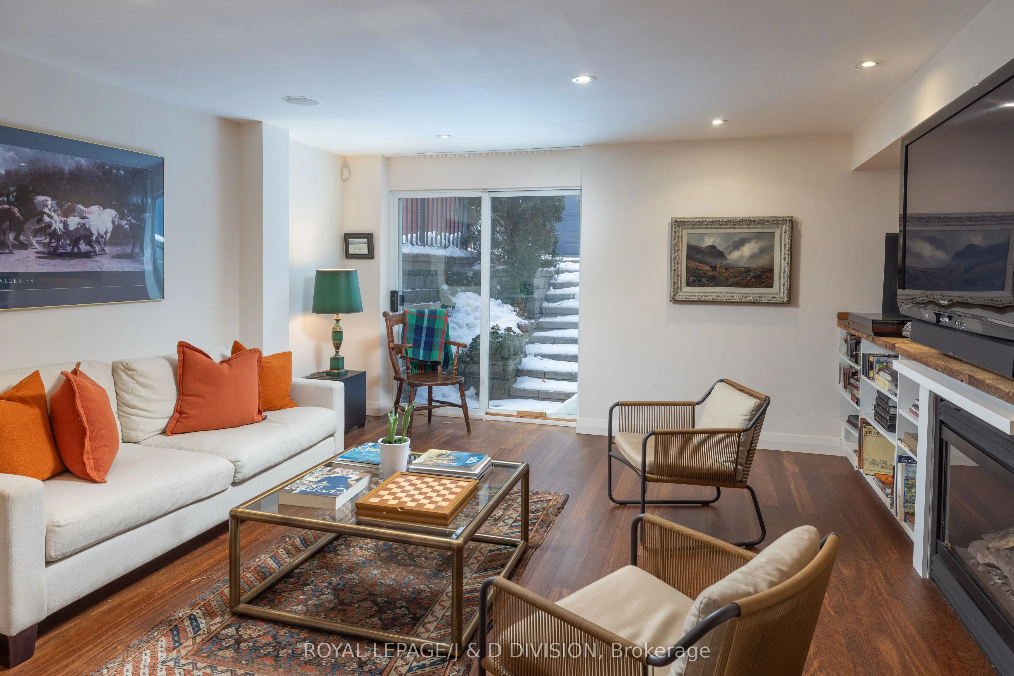 44 Standish Avenue