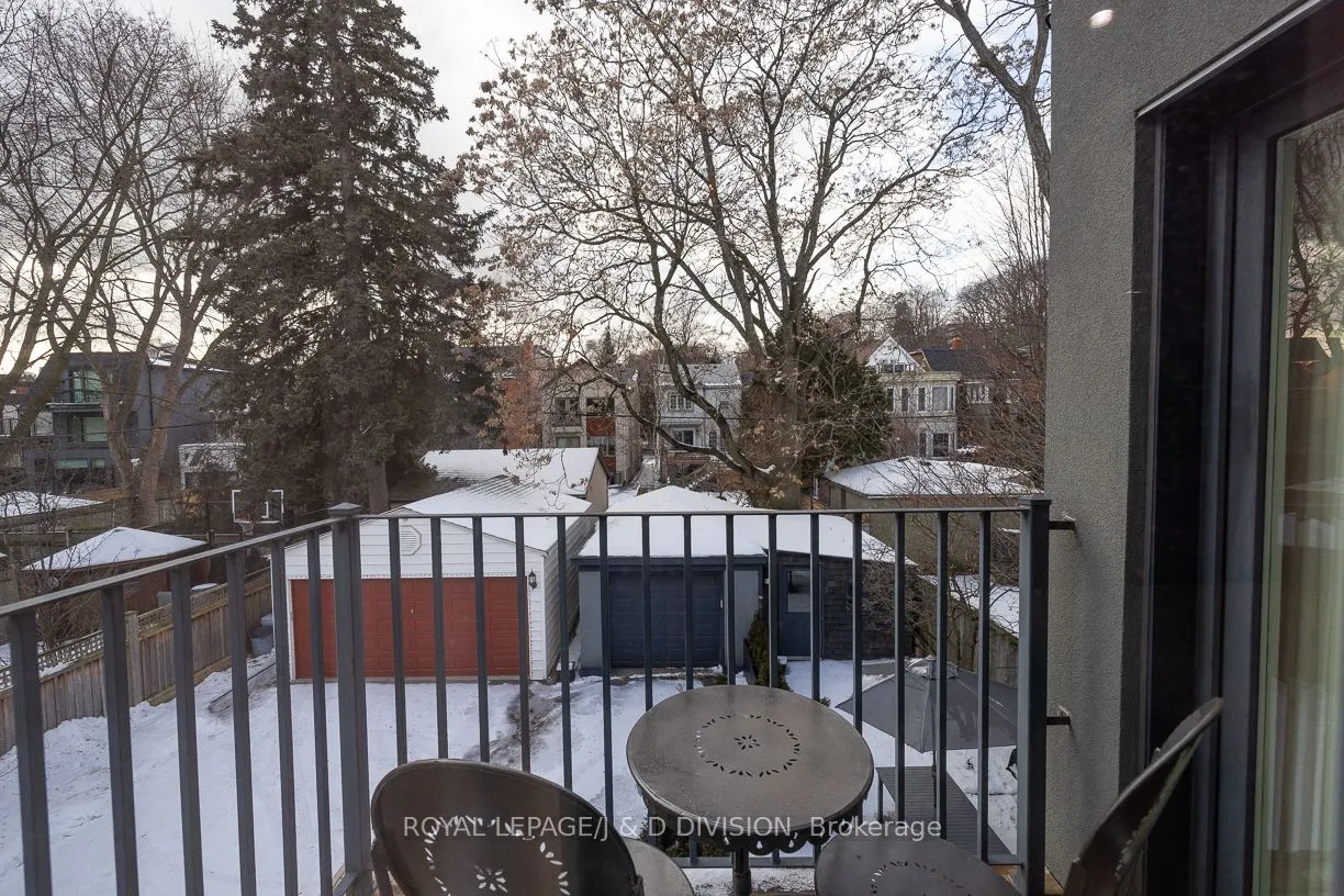 44 Standish Avenue