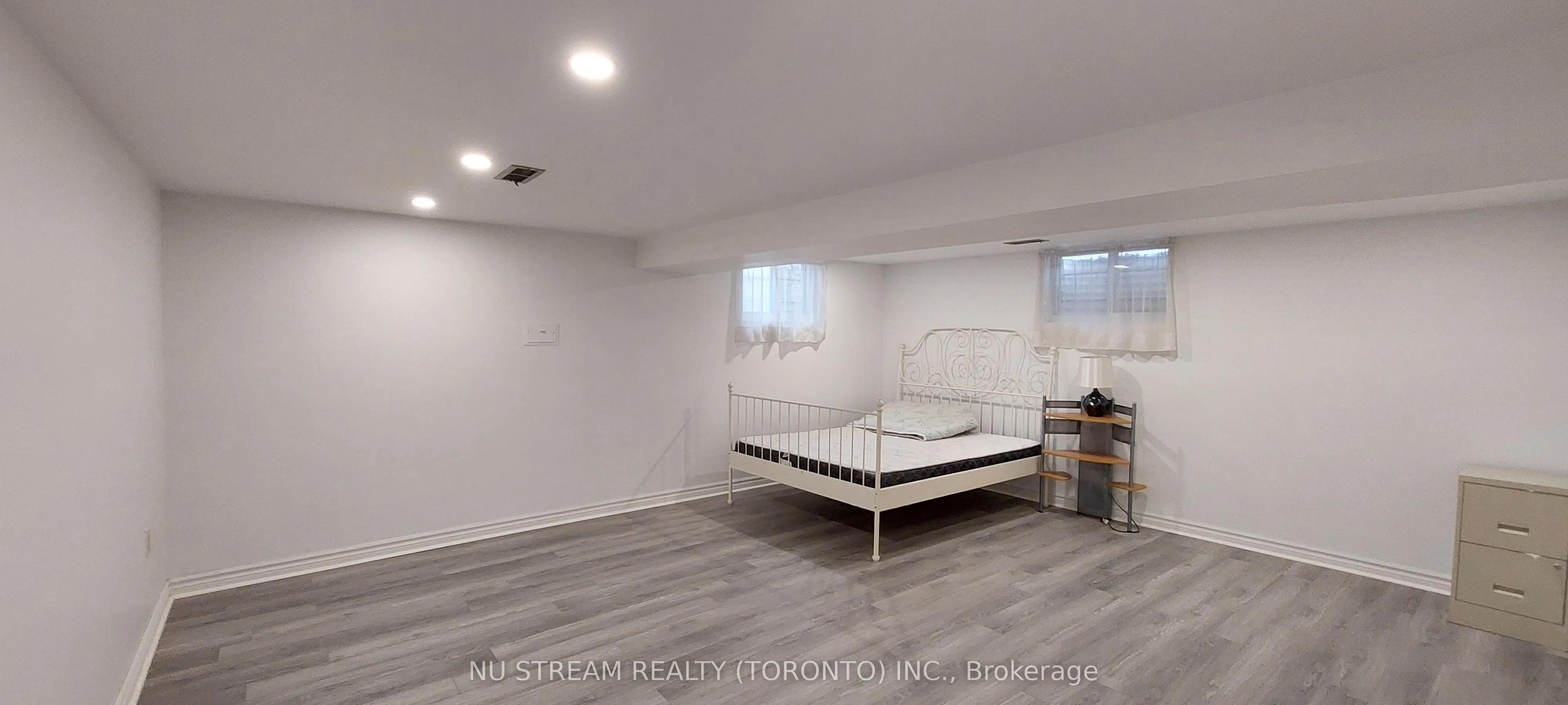33 Kingslake Road, #Basement