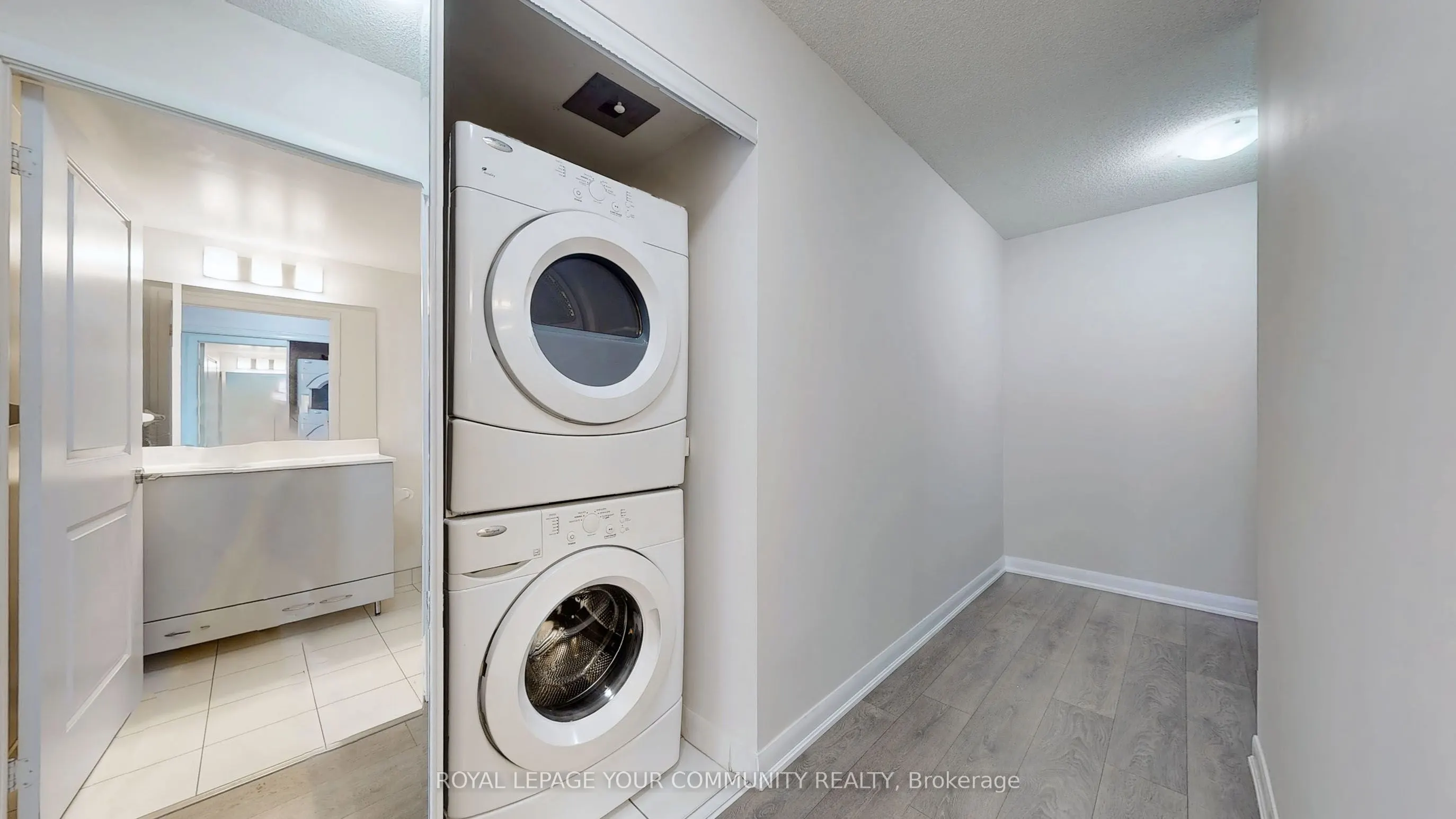 5162 Yonge Street, #1012