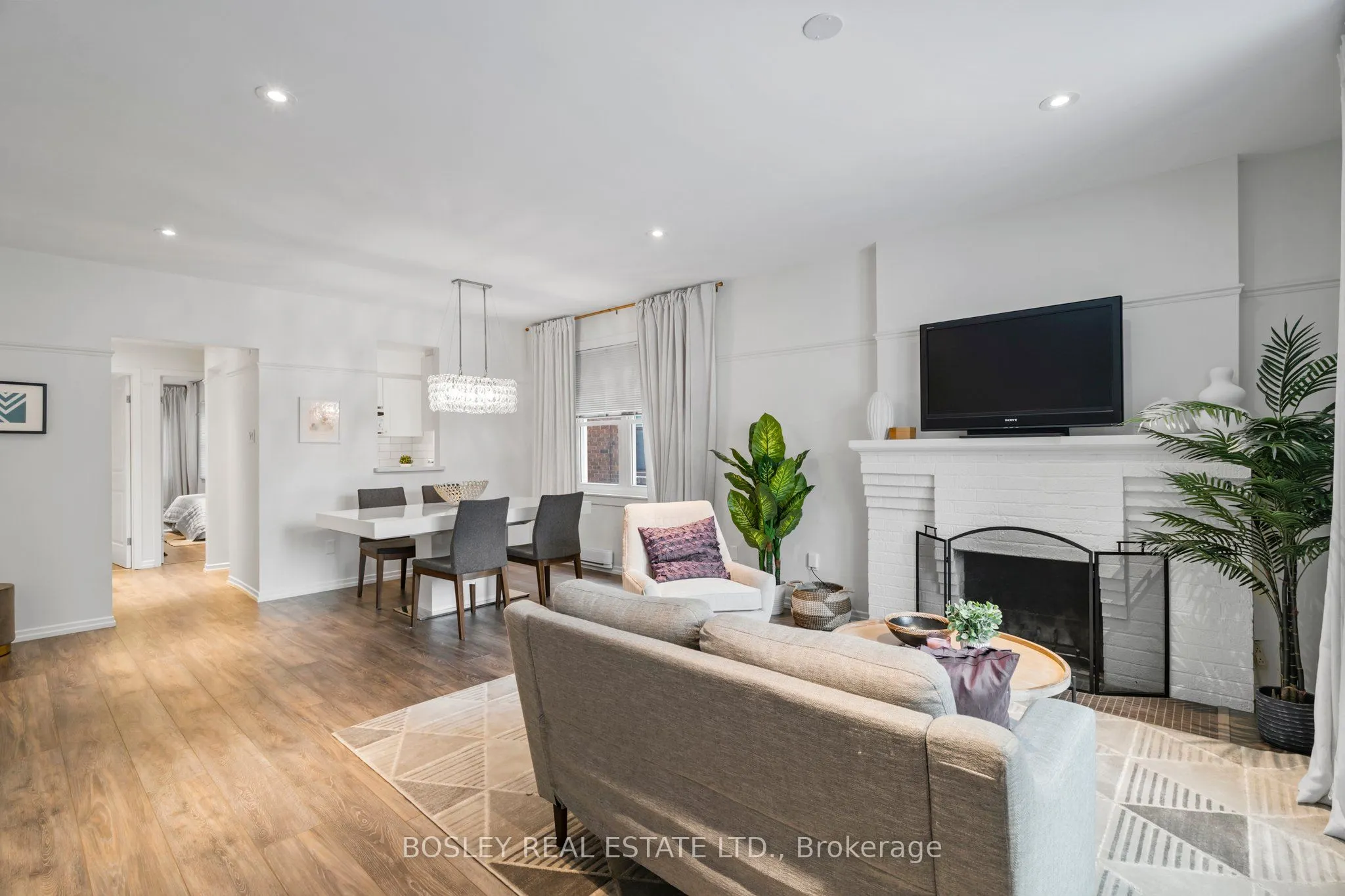 25 Hillsboro Avenue