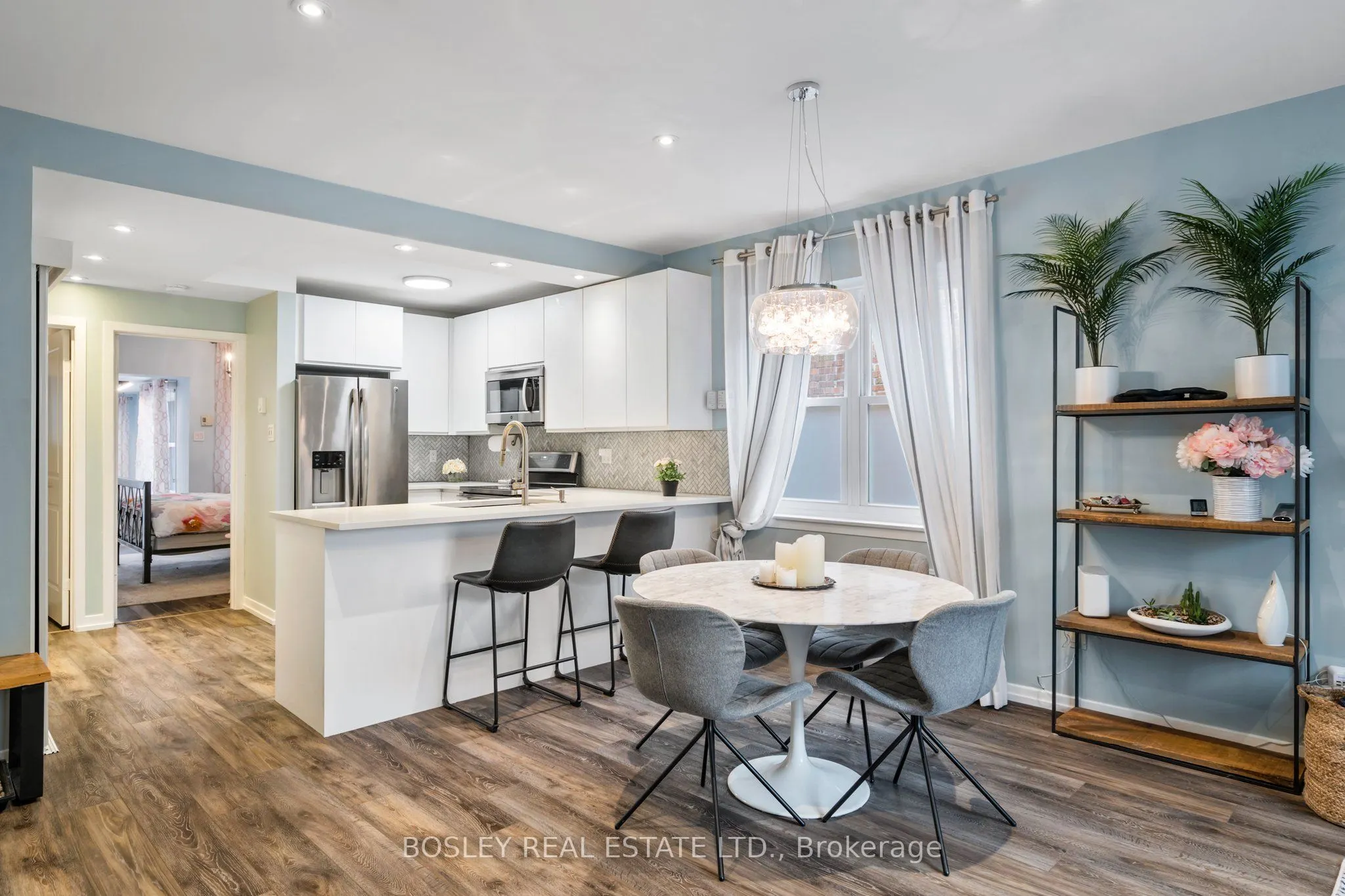 25 Hillsboro Avenue