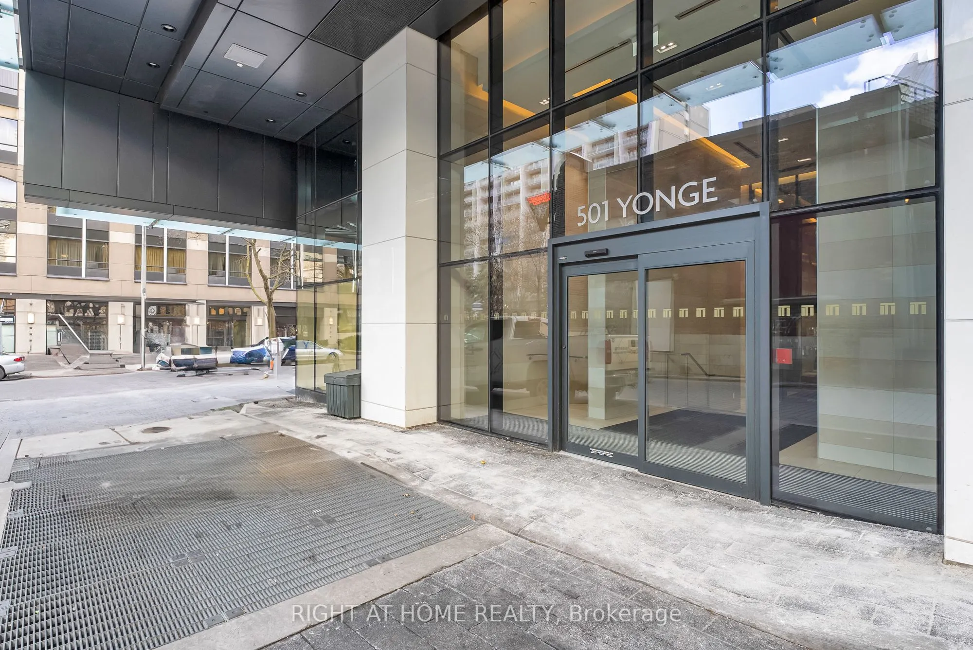 501 Yonge Street, #1212