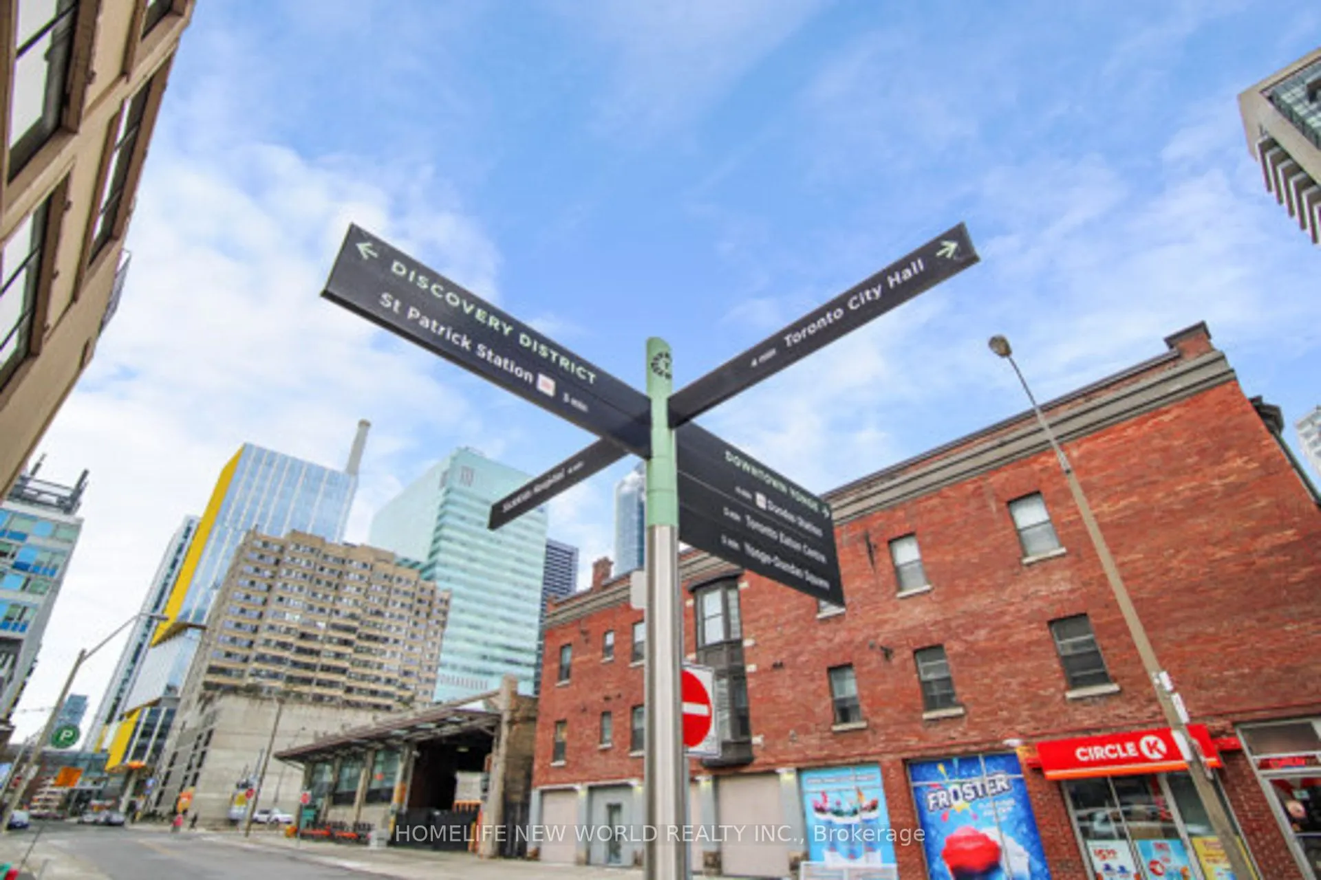 111 Elizabeth Street, #752