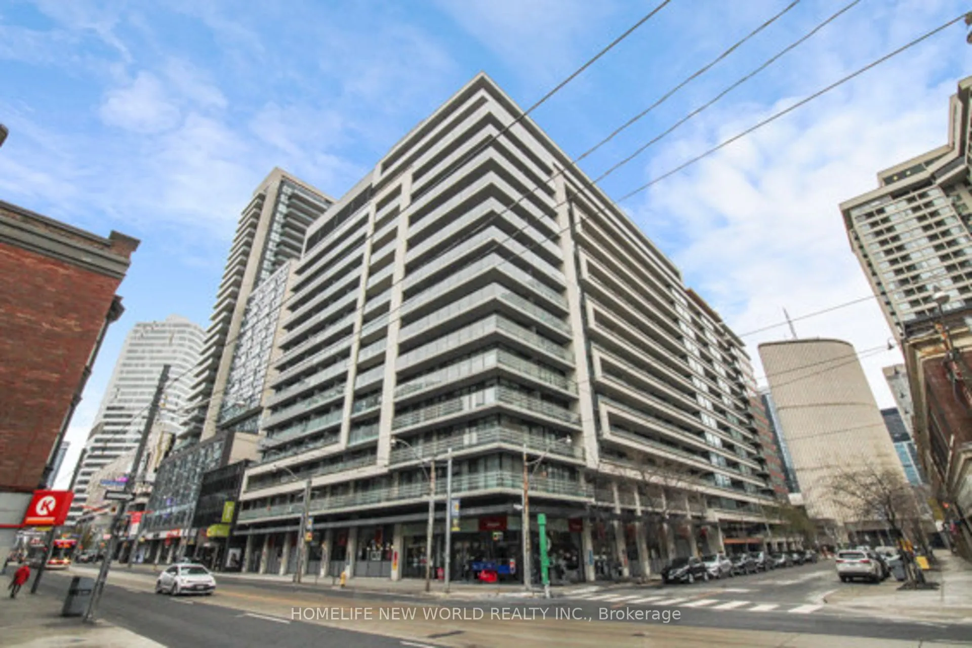 111 Elizabeth Street, #752
