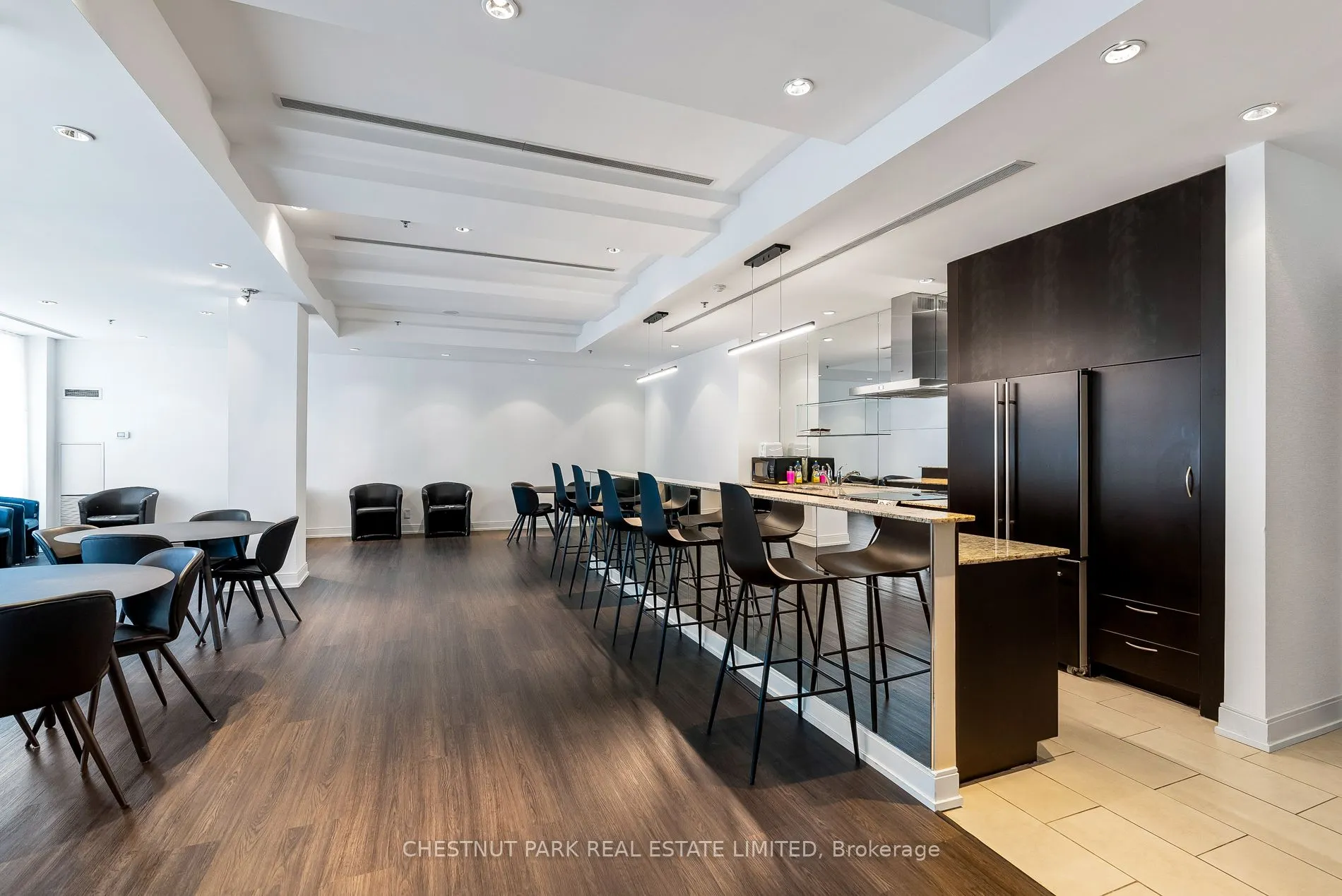 88 Broadway Avenue, #1508