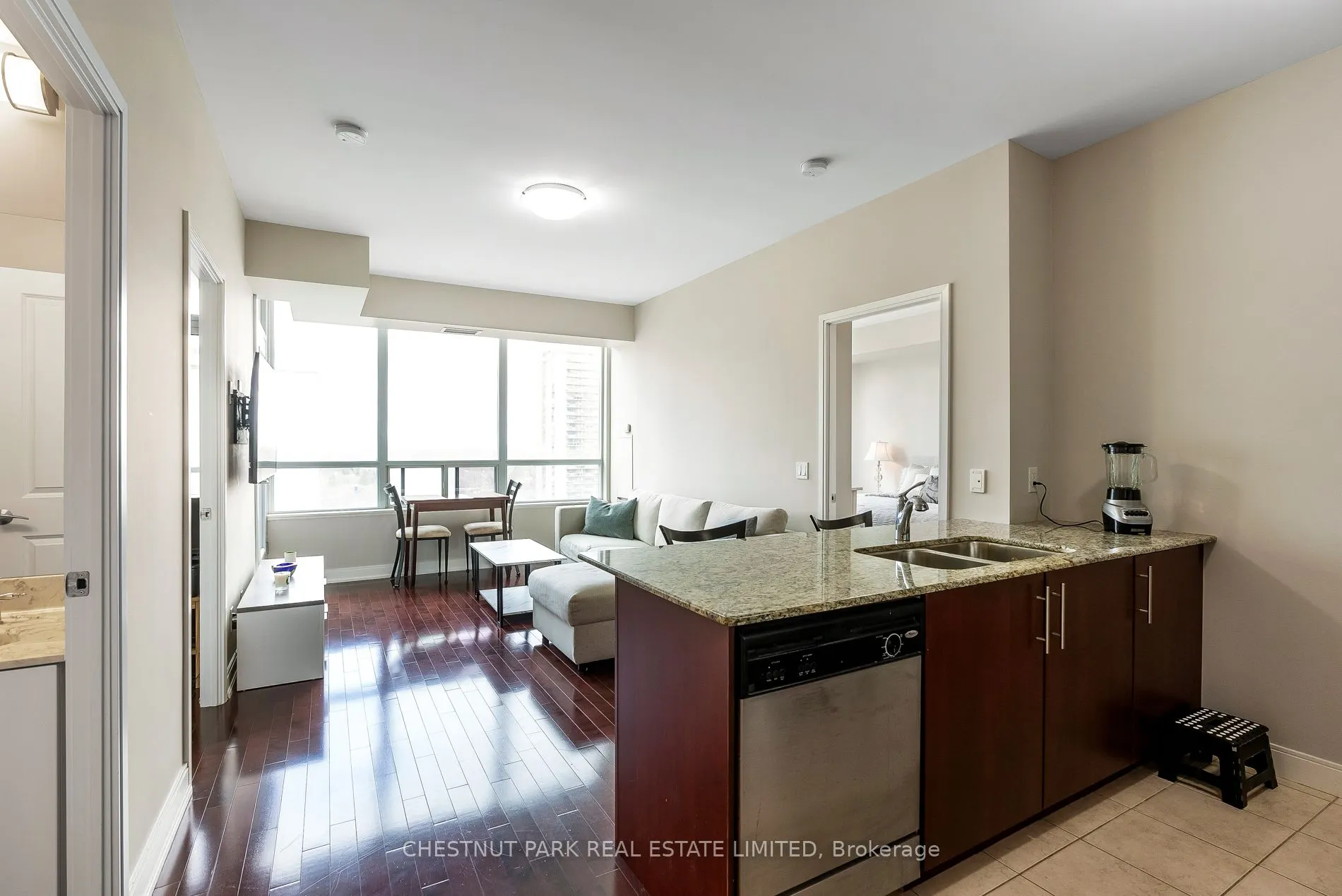 88 Broadway Avenue, #1508