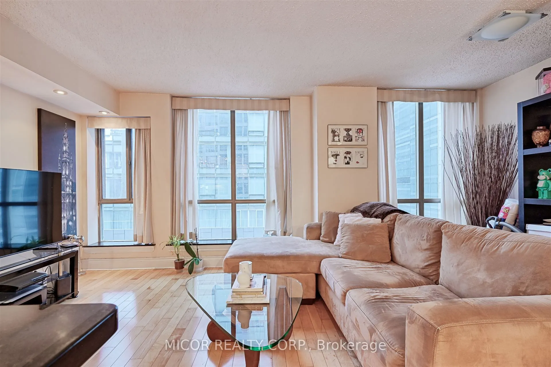 40 Scollard Street, #601