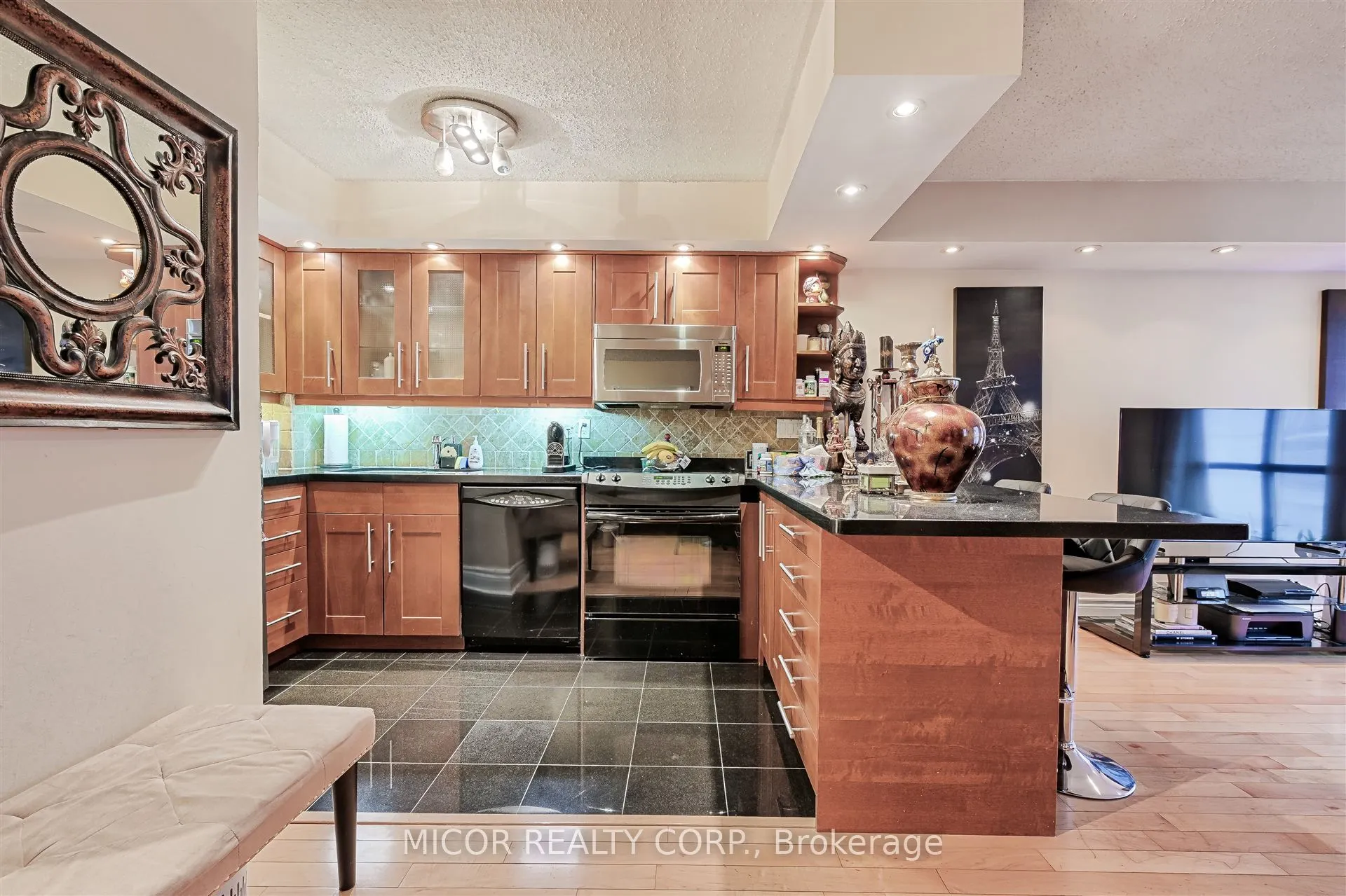 40 Scollard Street, #601