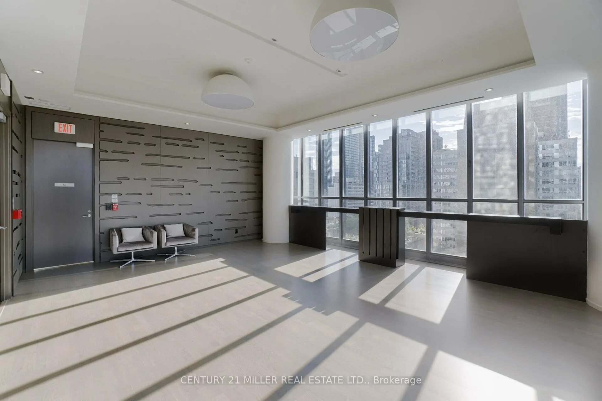 101 Charles Street E #1001