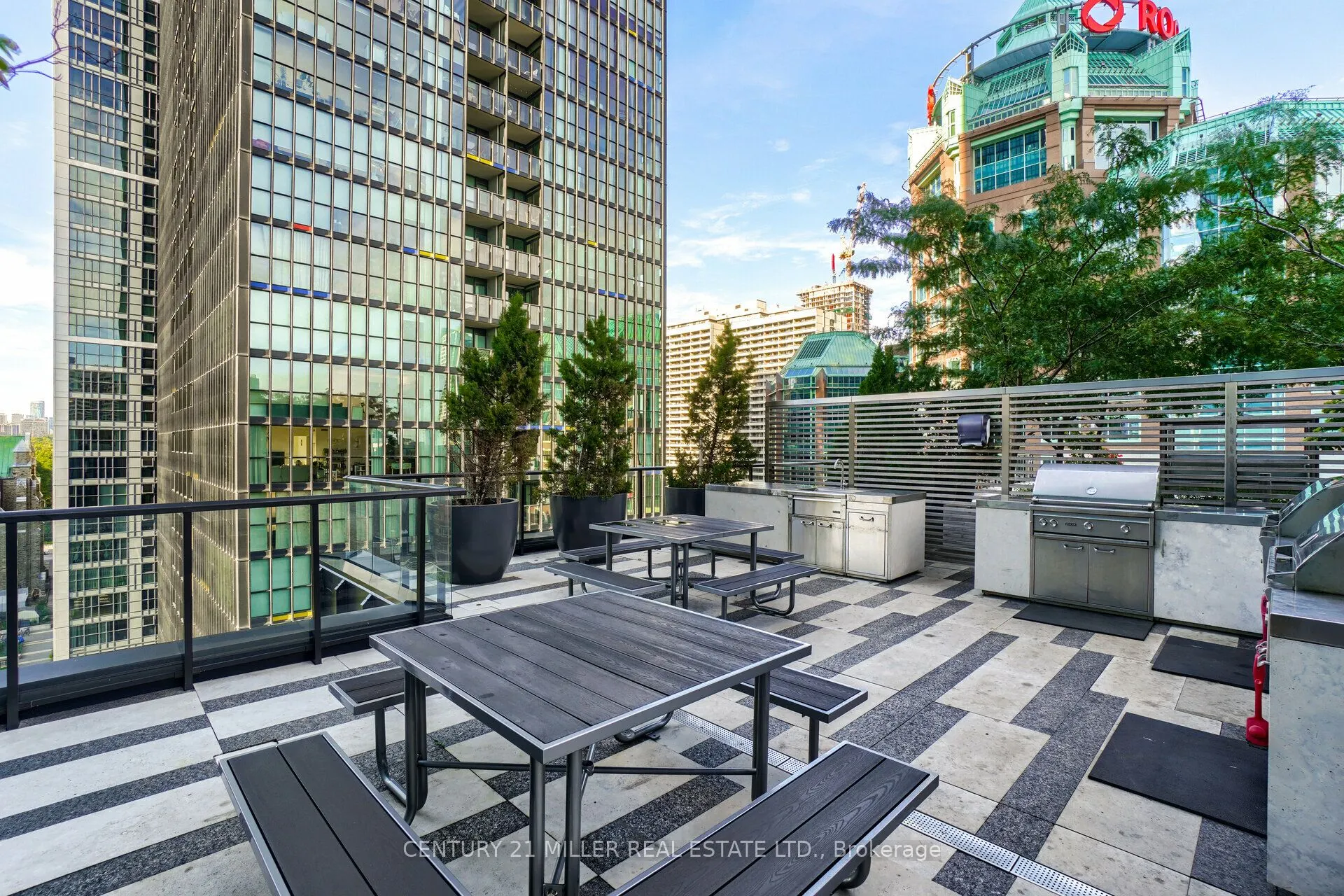 101 Charles Street E #1001