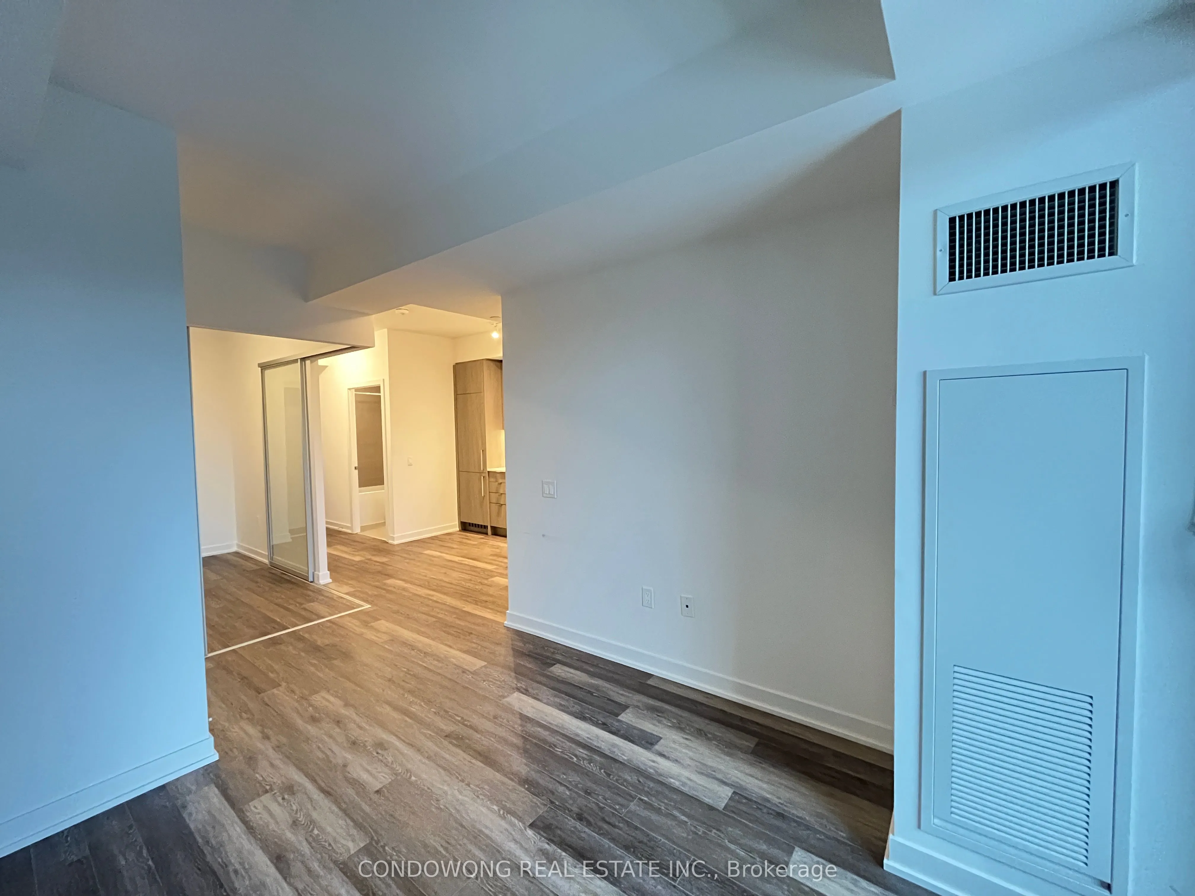 250 Lawrence Avenue W, #601