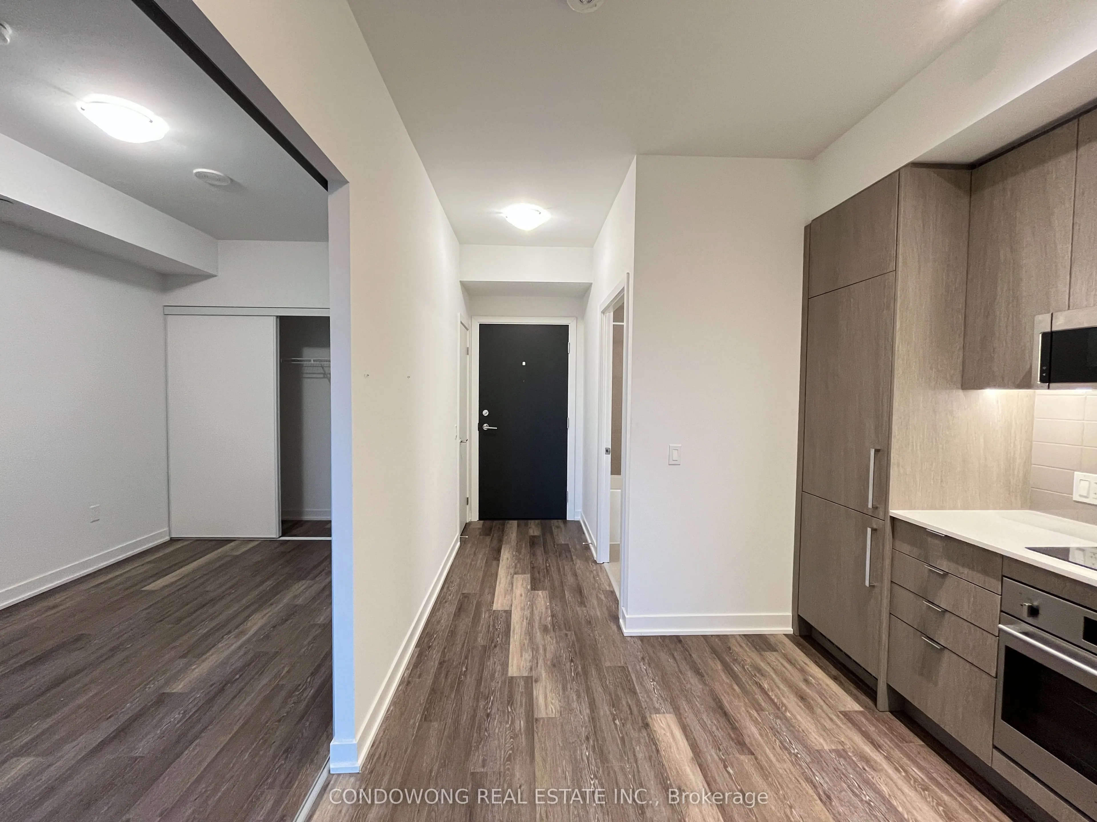 250 Lawrence Avenue W, #601