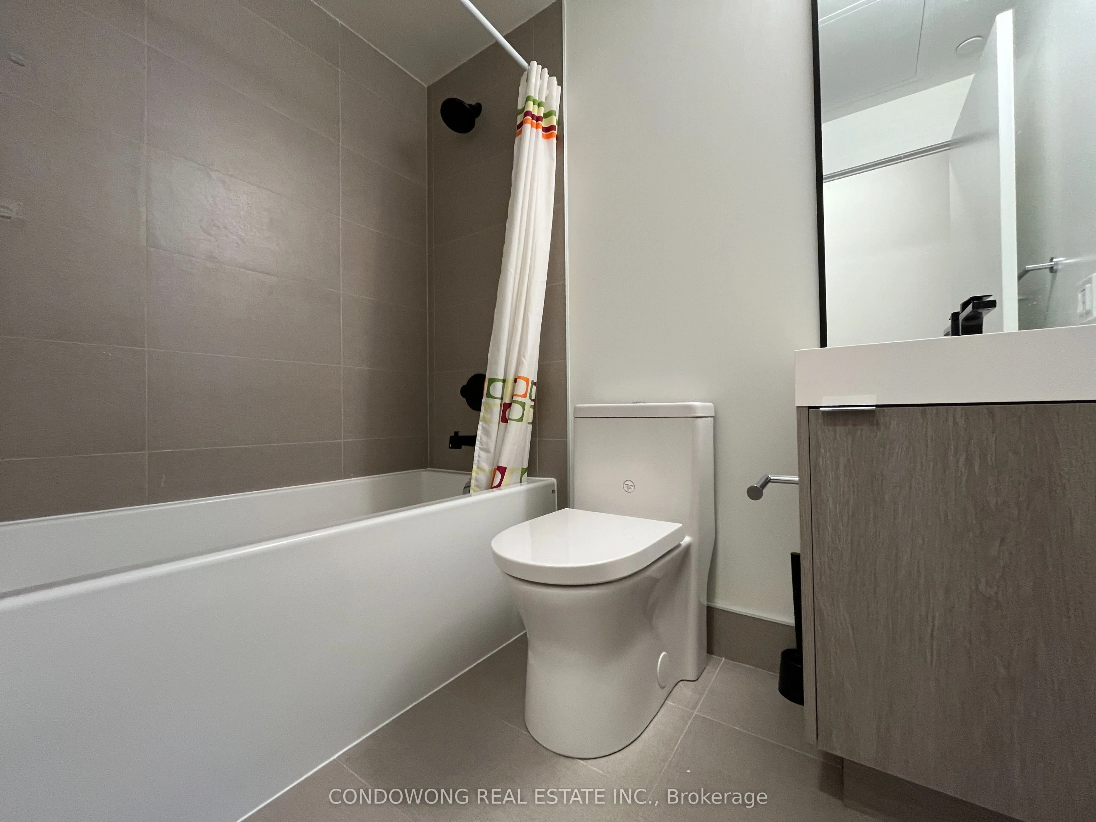 250 Lawrence Avenue W, #601