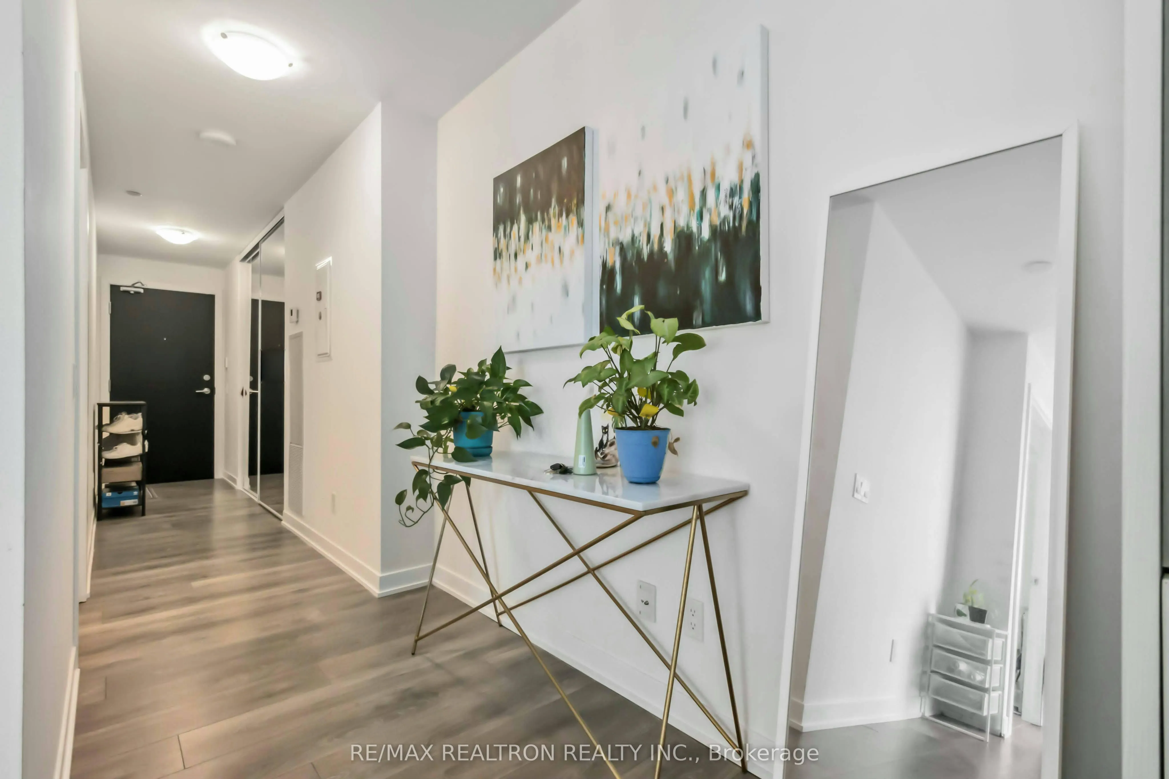 87 Peter Street, #3306