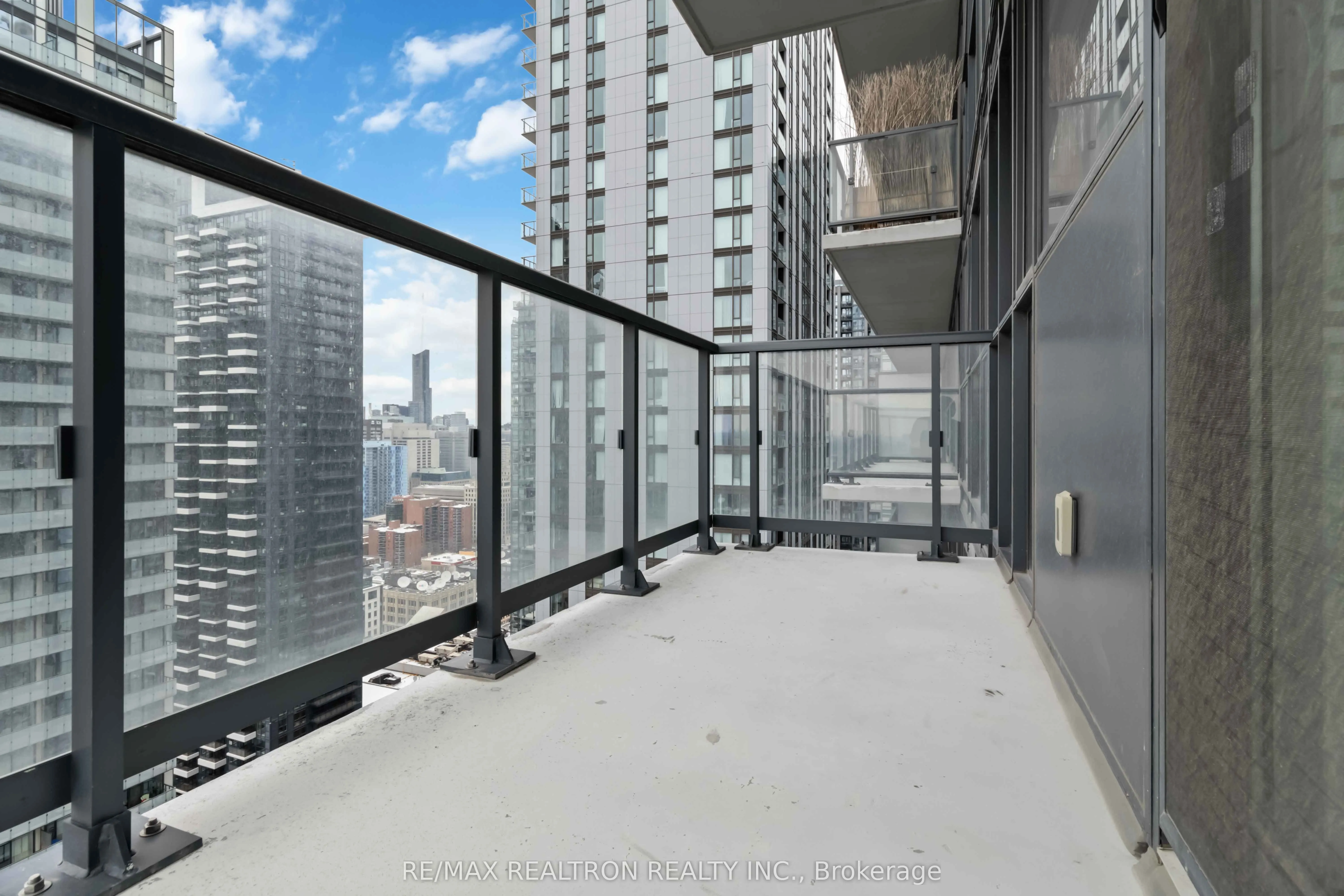 87 Peter Street, #3306