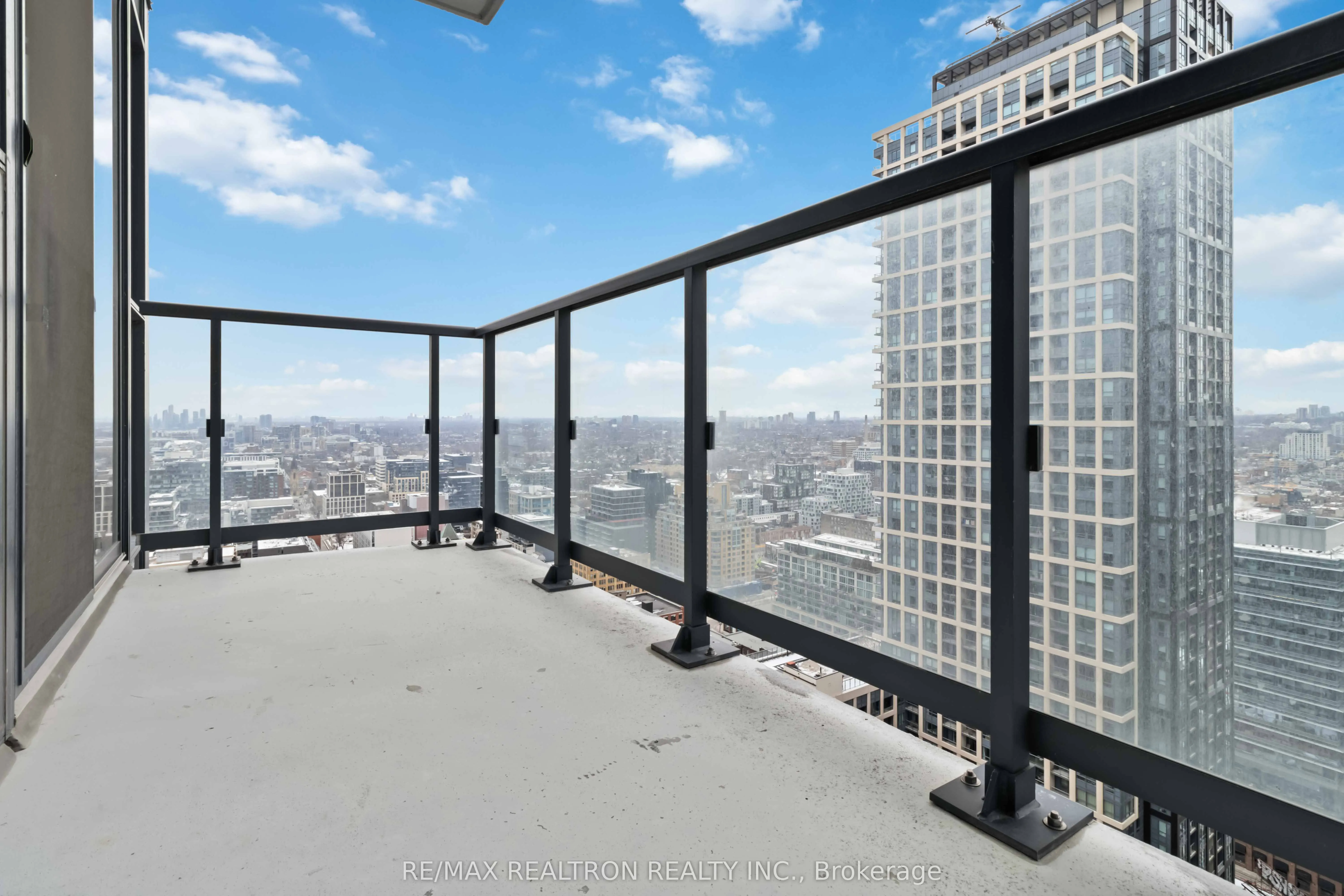87 Peter Street, #3306