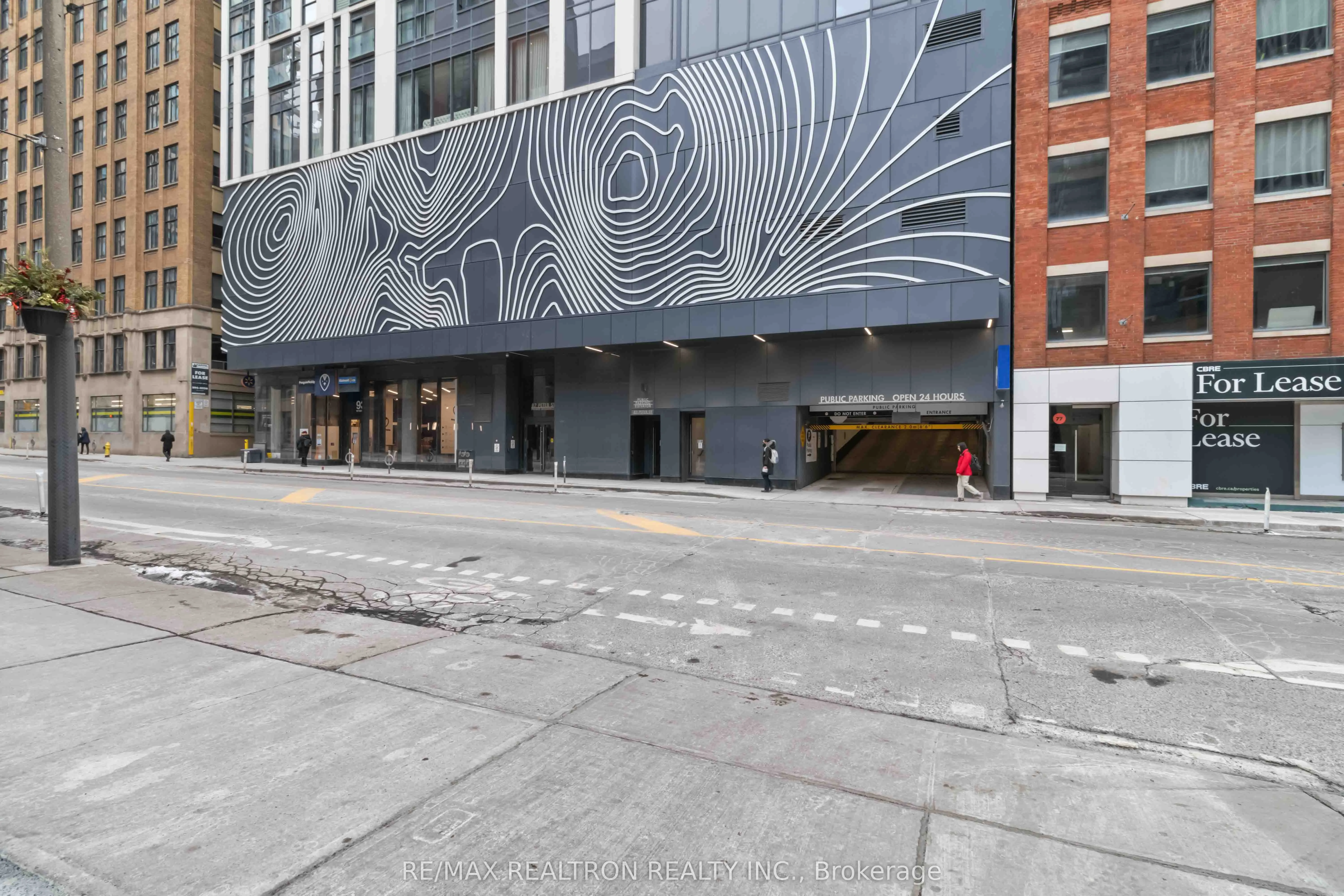 87 Peter Street, #3306