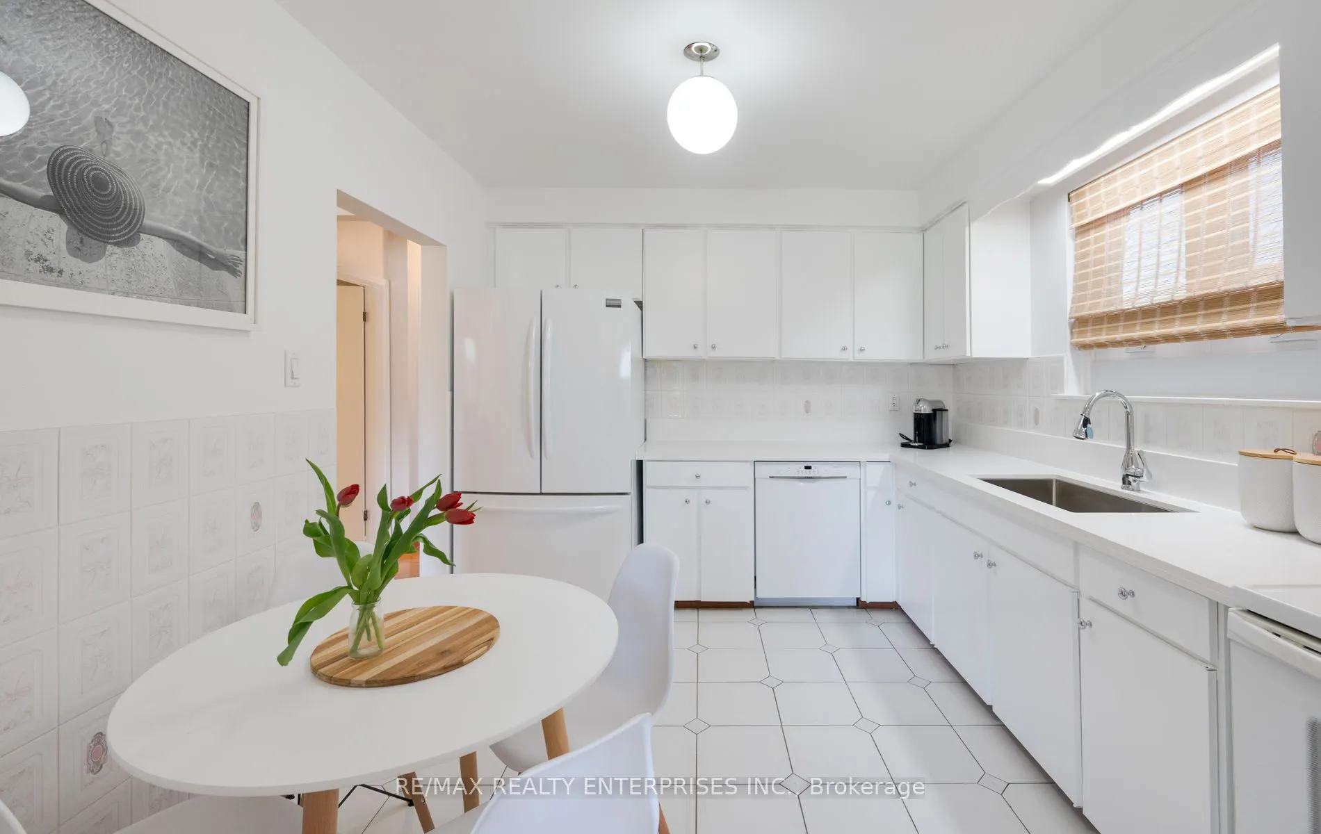 54 Pinebrook Avenue