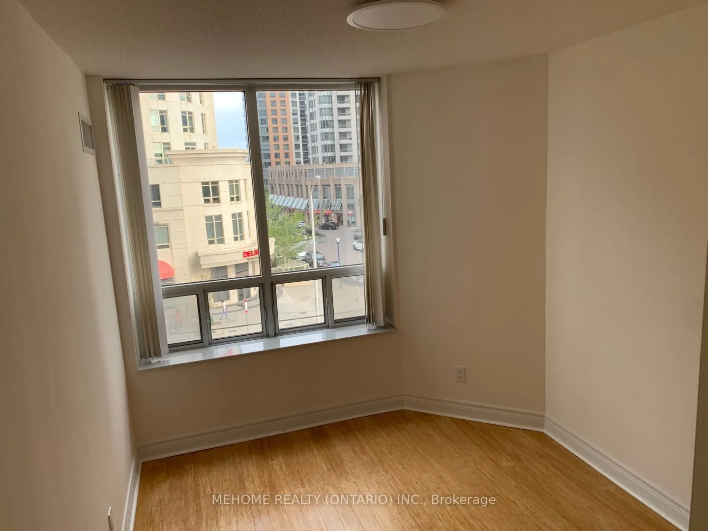 5418 Yonge Street, #501