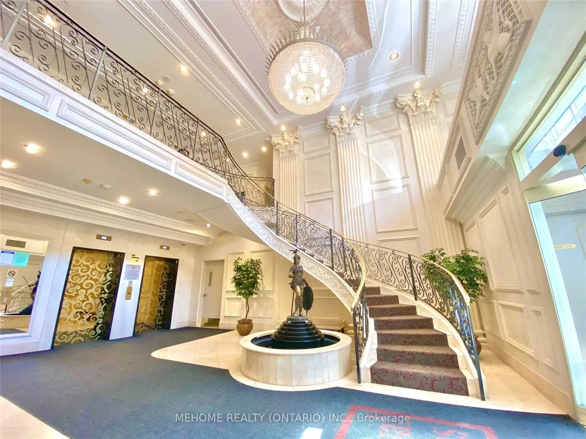 5418 Yonge Street, #501