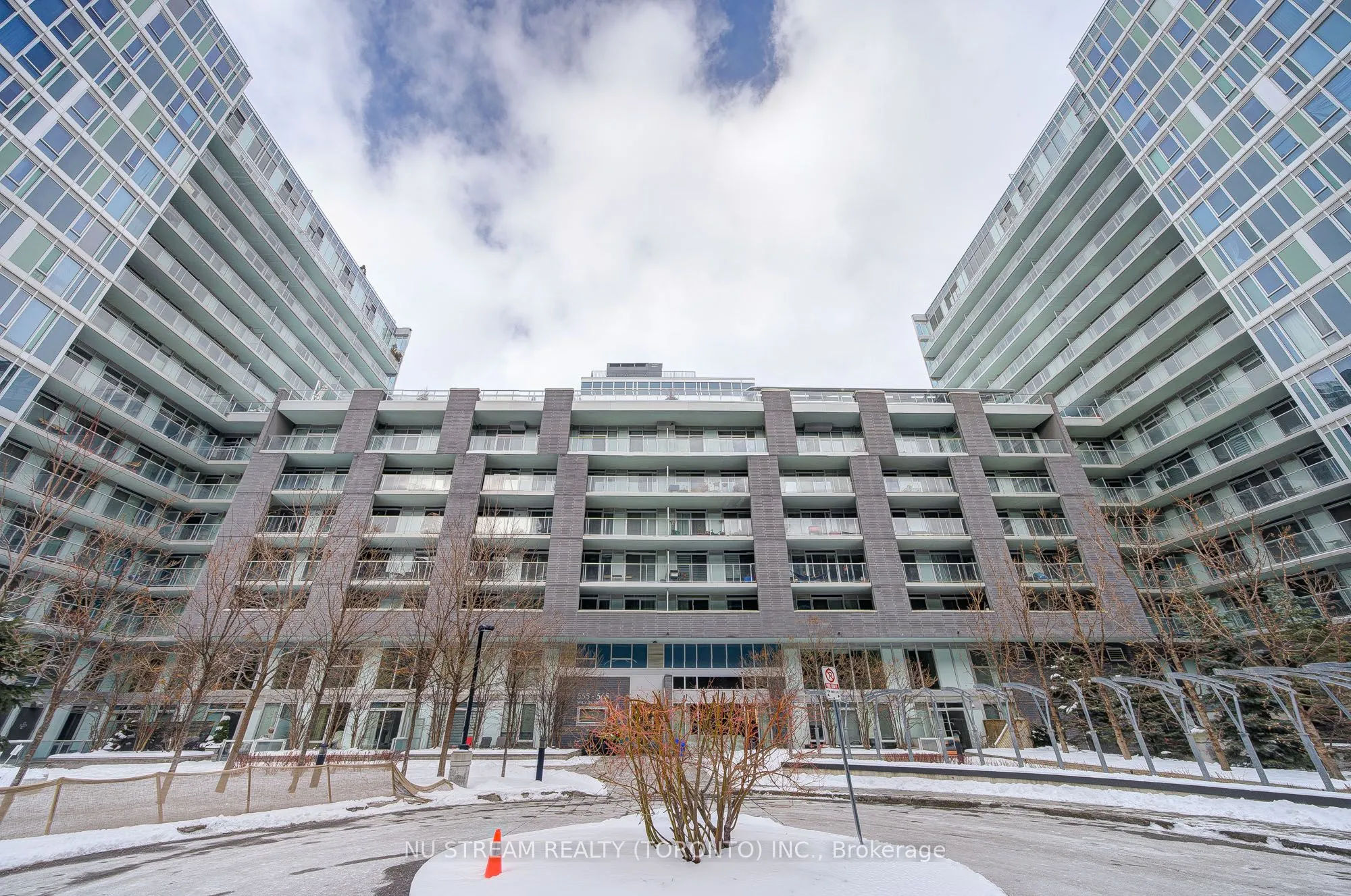 555 Wilson Avenue, #E810