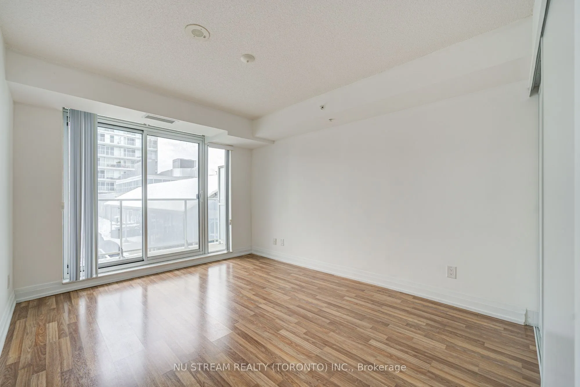 555 Wilson Avenue, #E810