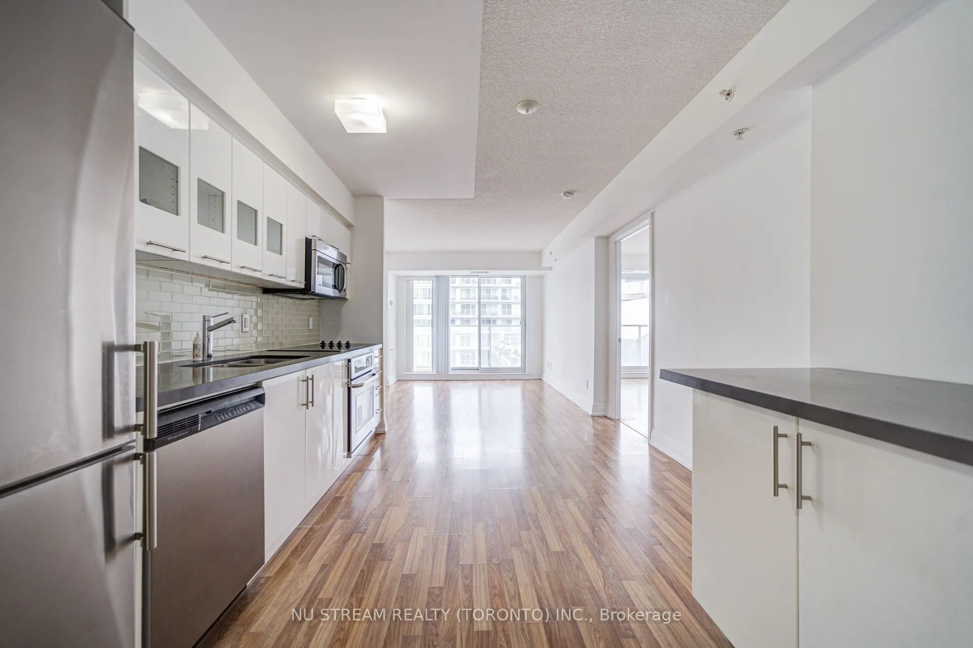 555 Wilson Avenue, #E810