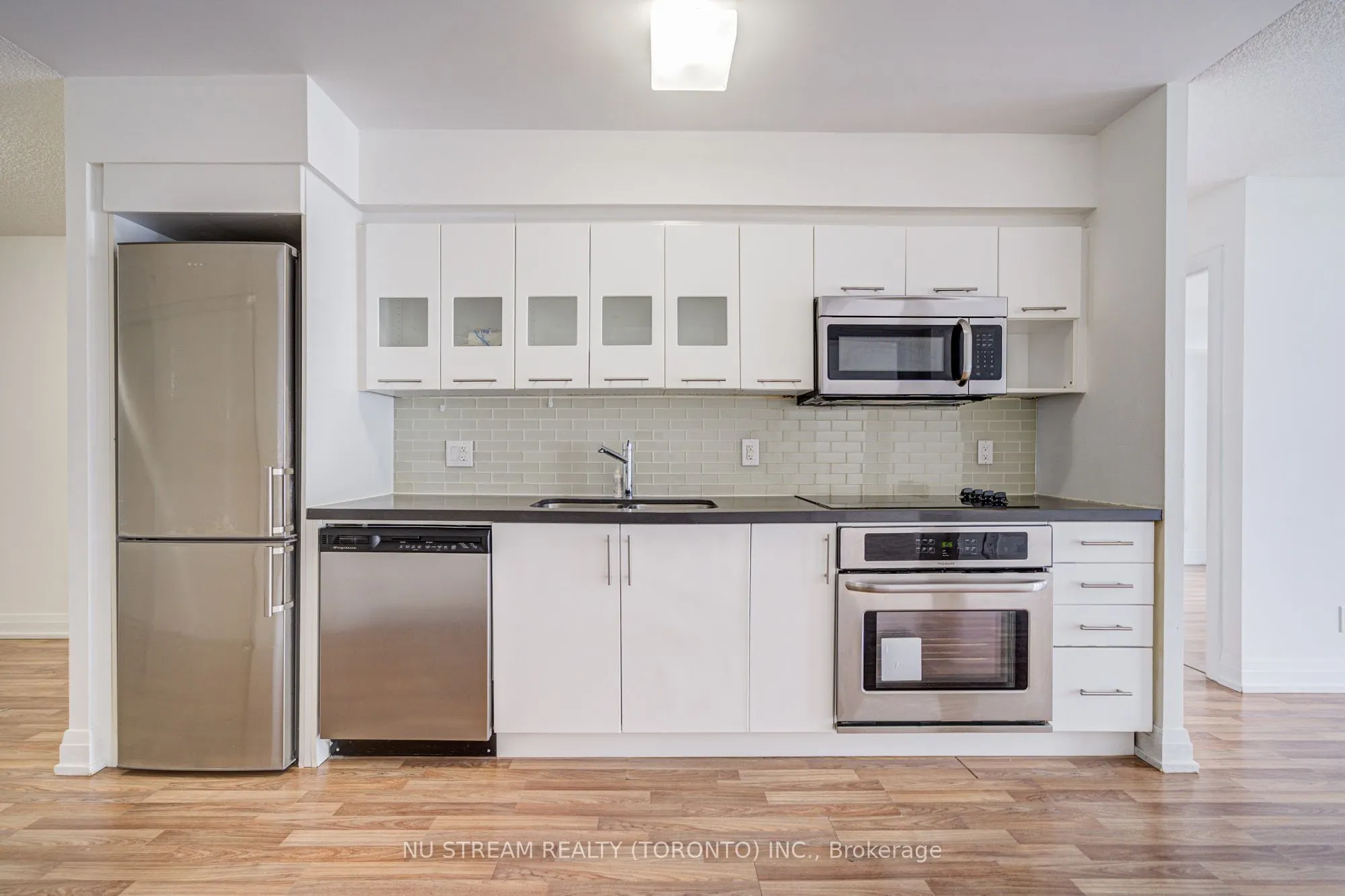 555 Wilson Avenue, #E810