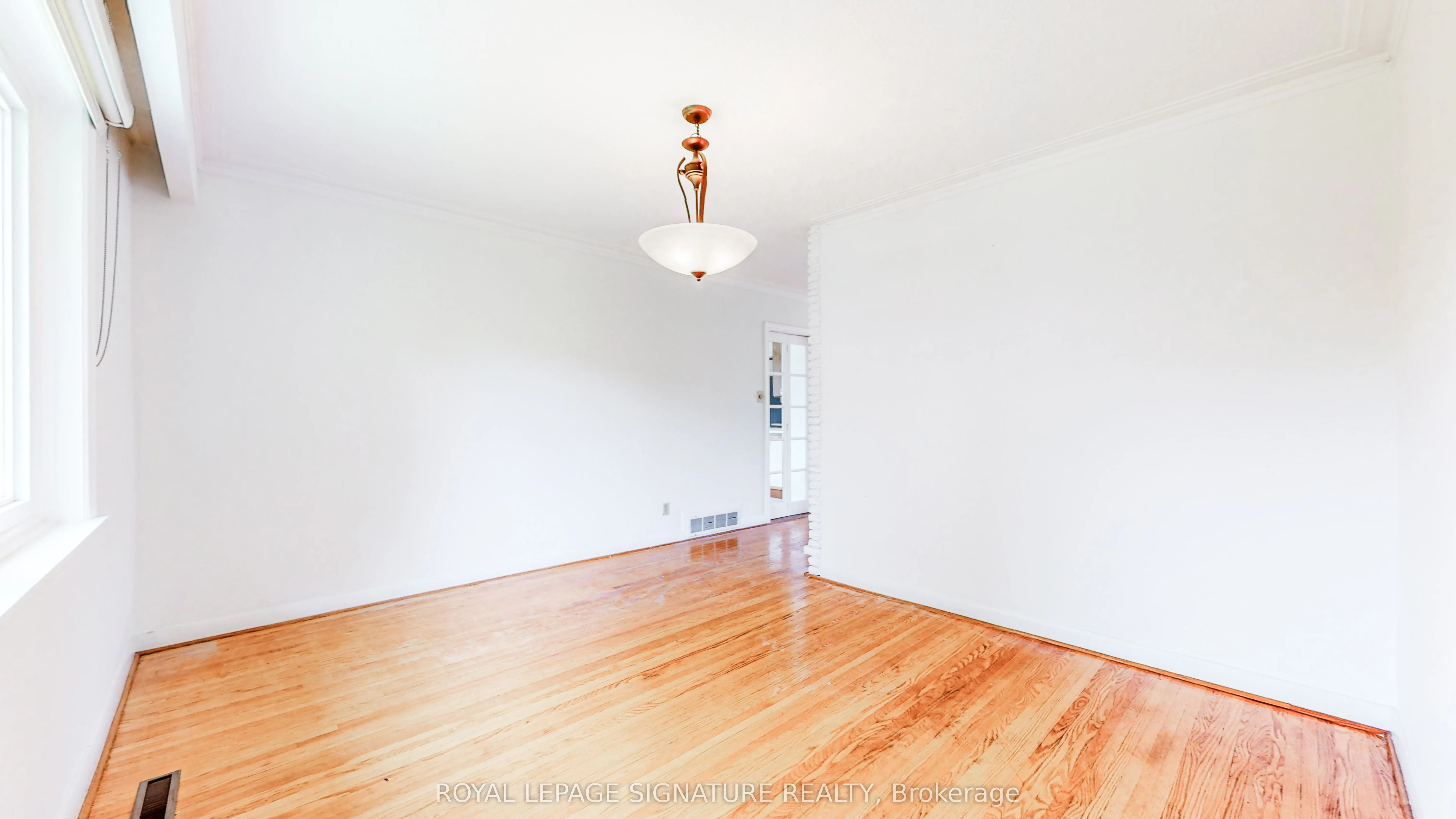24 Burleigh Heights Drive
