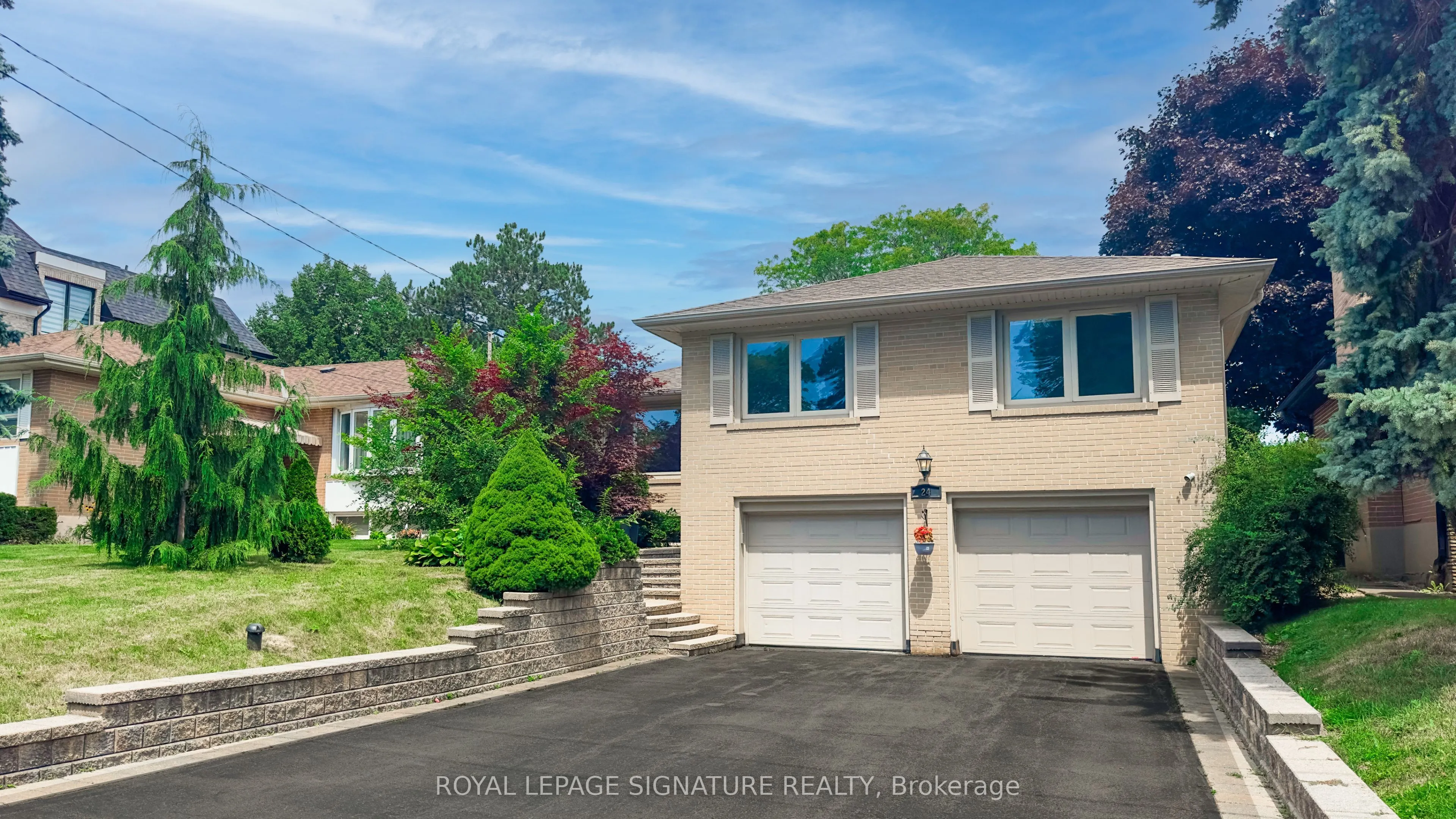 24 Burleigh Heights Drive