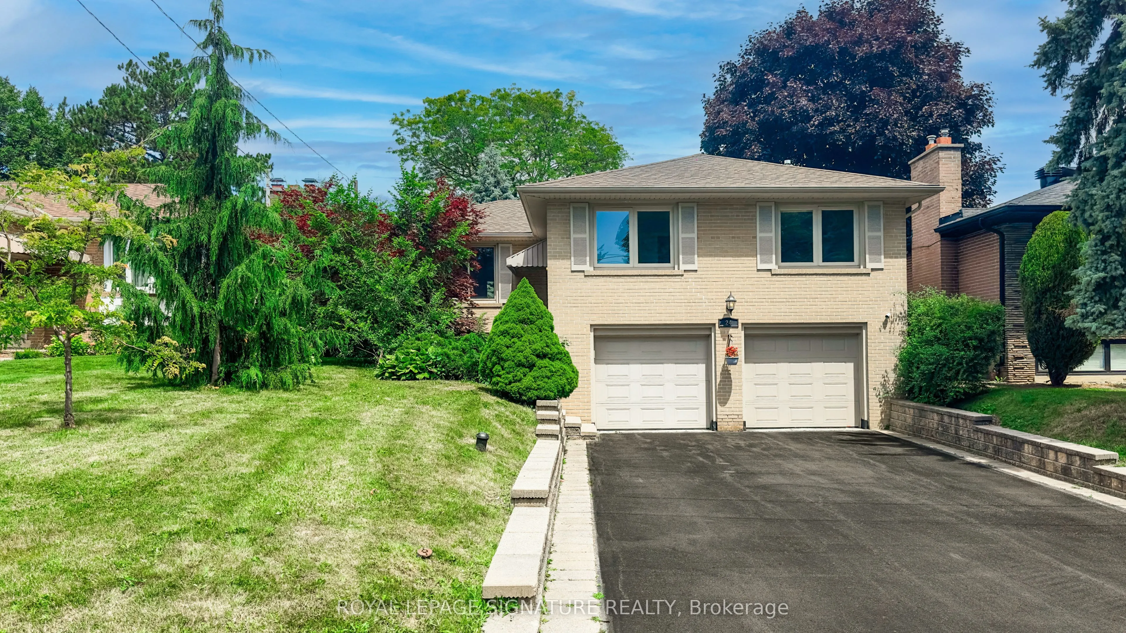 24 Burleigh Heights Drive