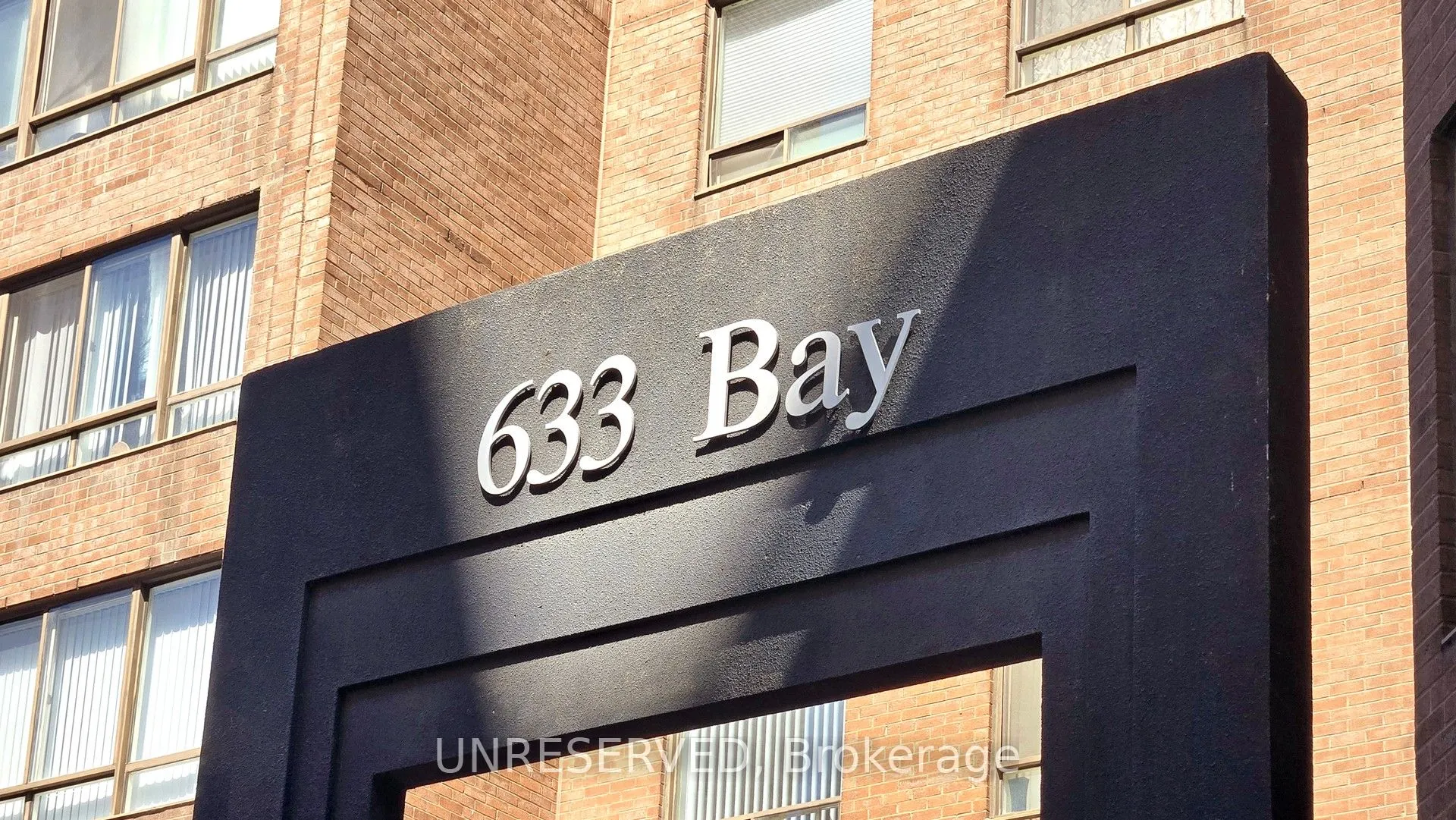 633 Bay Street, #1711