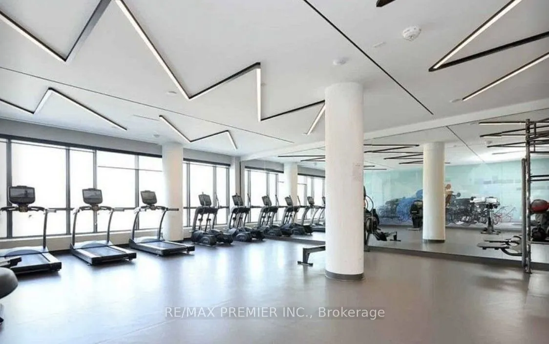 225 Sumach Street #912