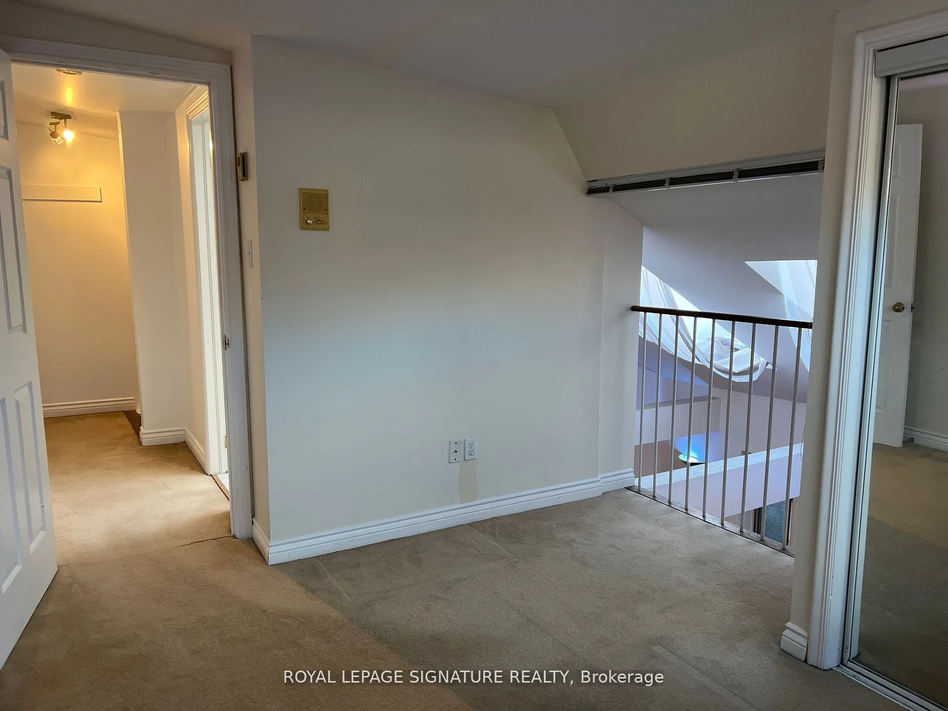 208 Carlton Street, #B