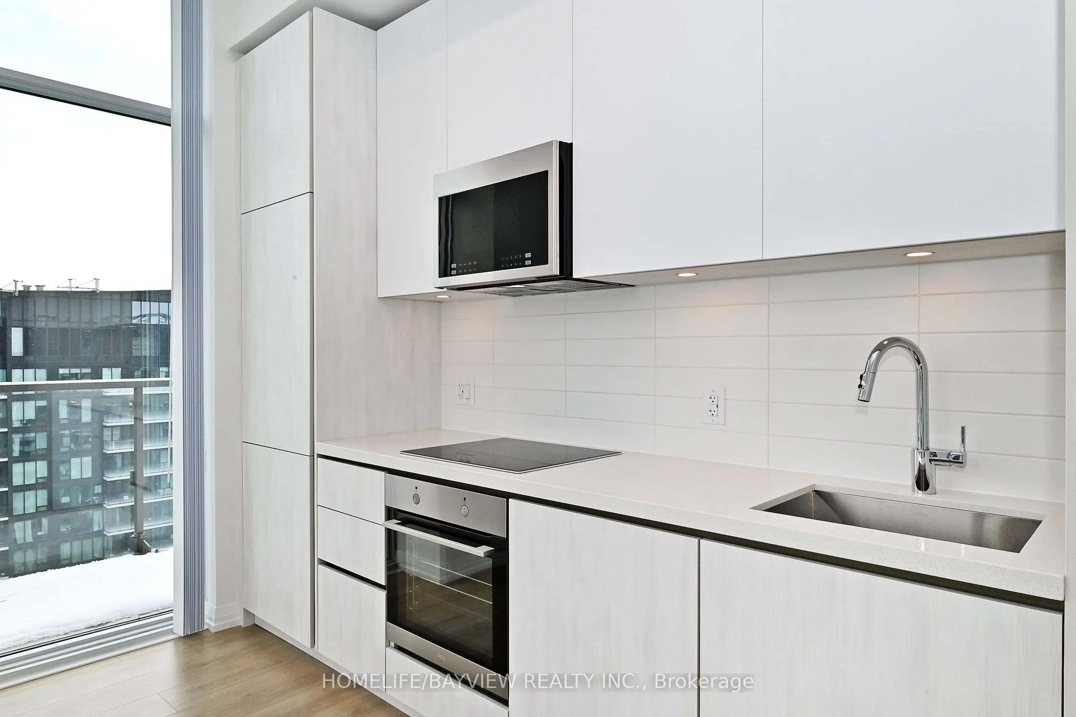 8 Widmer Street, #GPH09