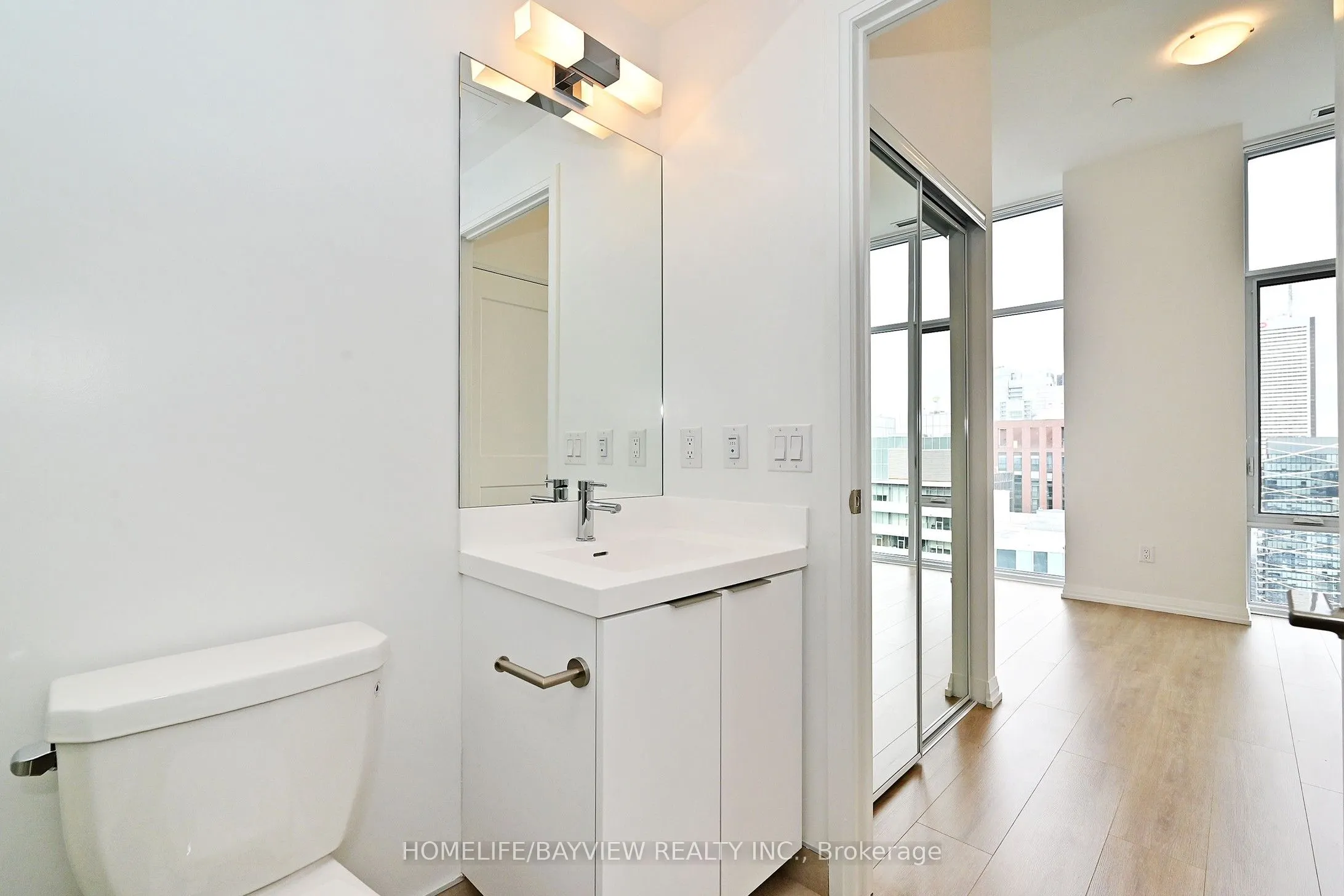 8 Widmer Street, #GPH09
