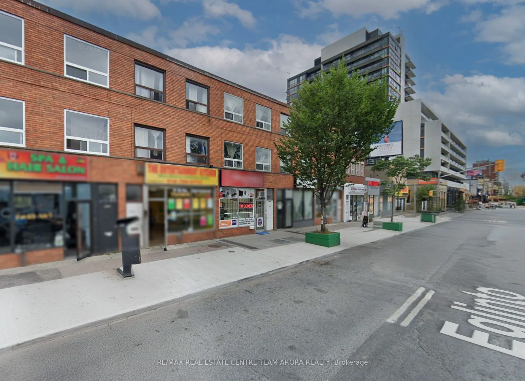 1563 Eglinton Avenue W