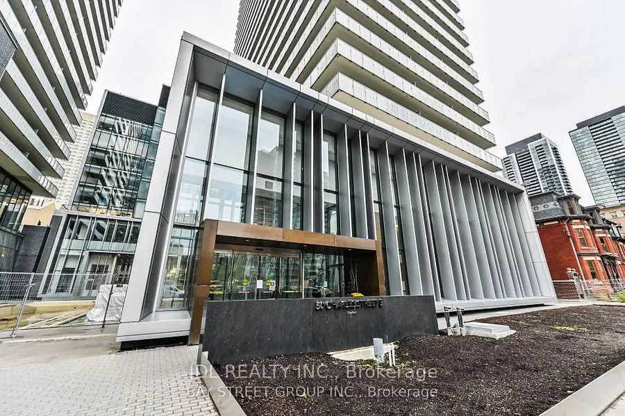 50 Charles Street E #LPH4706