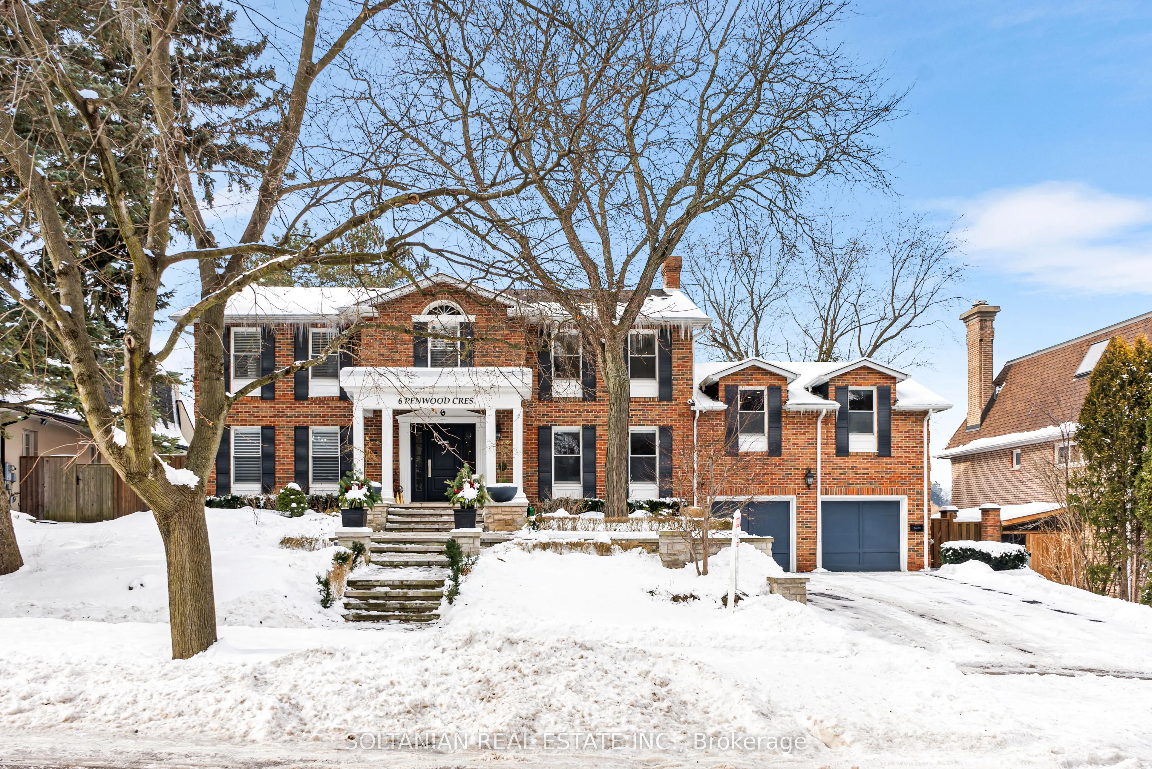 6 Penwood Crescent