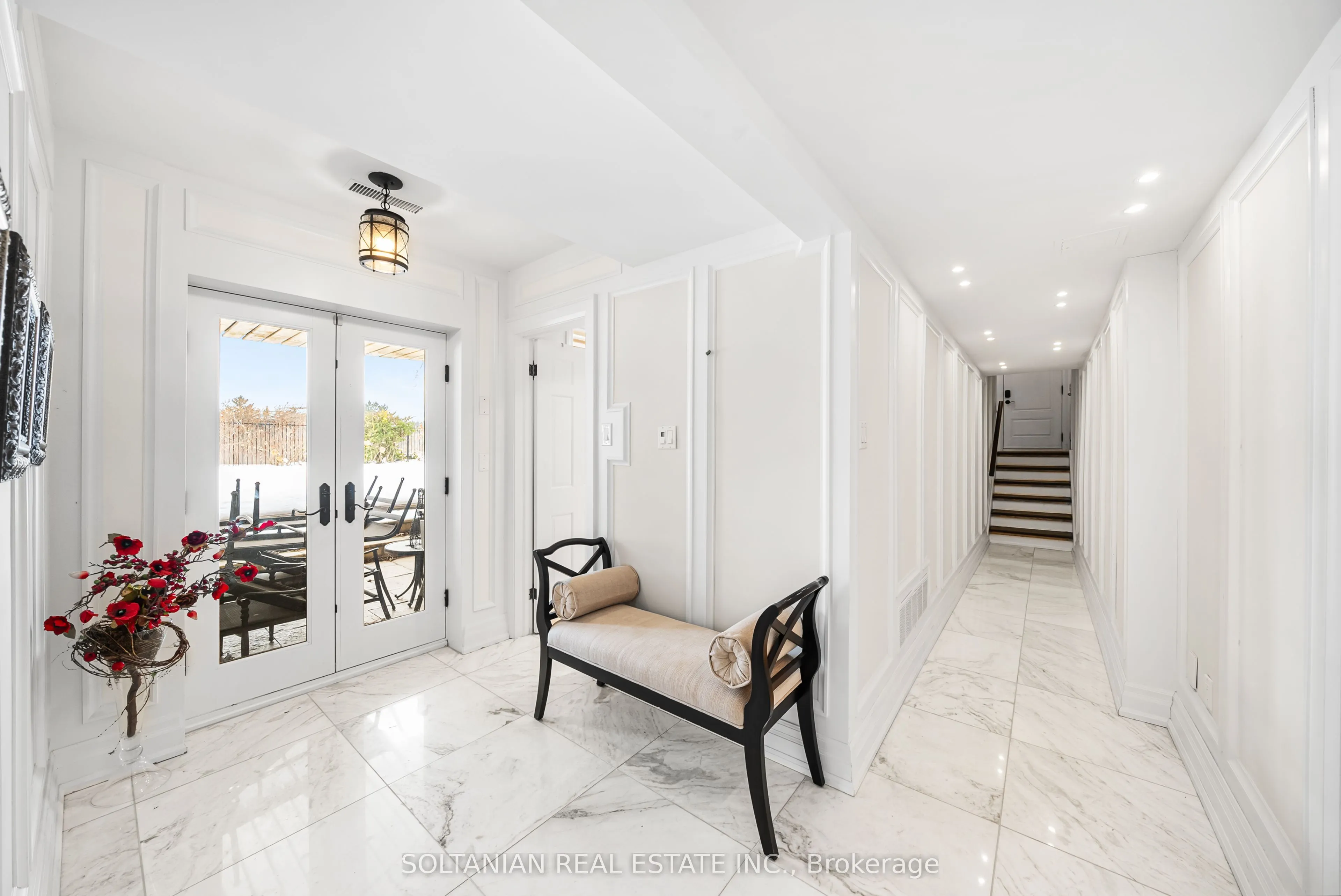6 Penwood Crescent