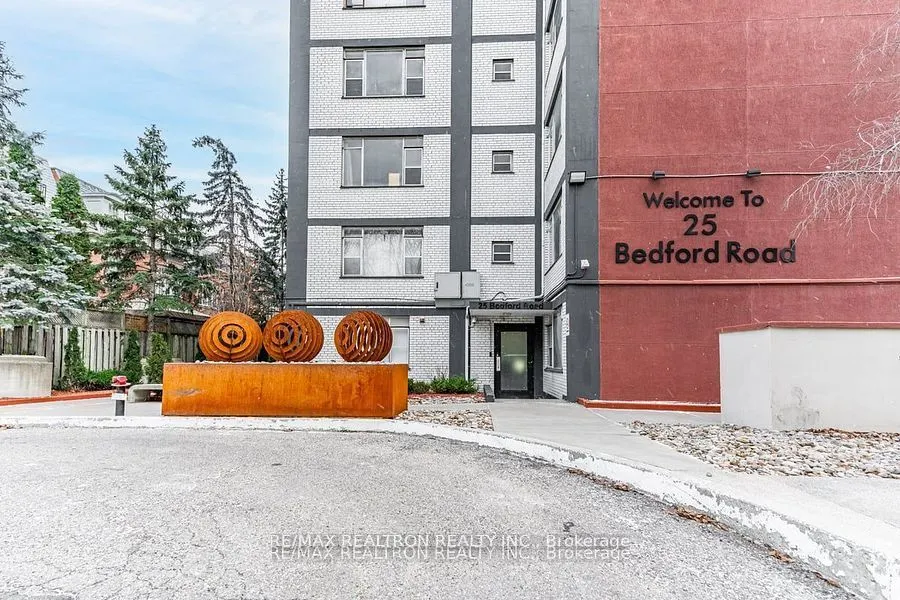 25 Bedford Road, #708