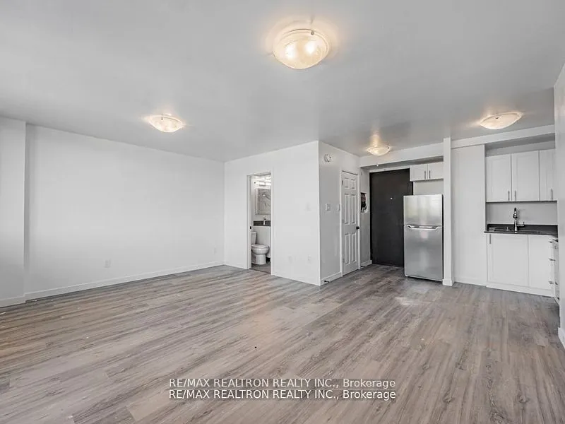 25 Bedford Road, #708