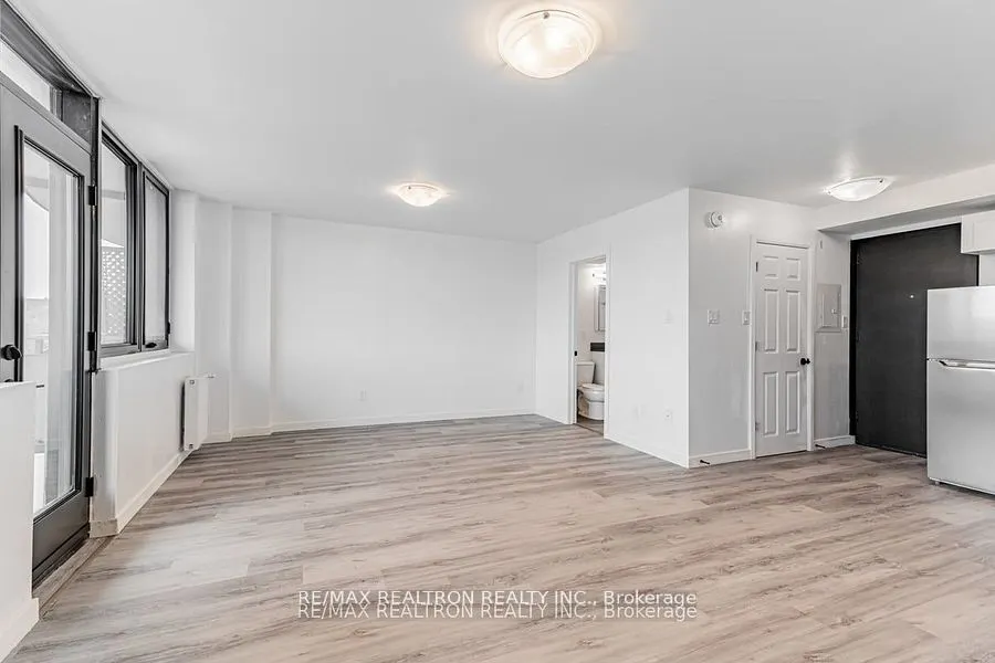 25 Bedford Road, #708