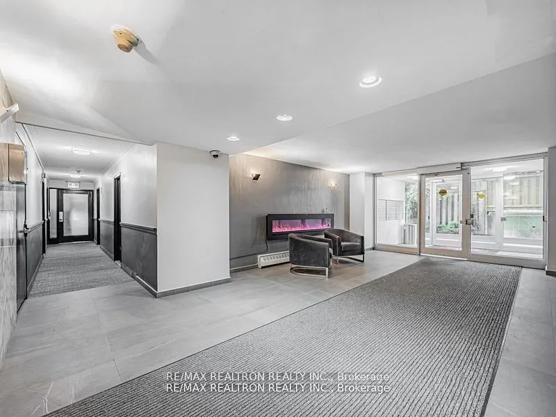 25 Bedford Road, #708