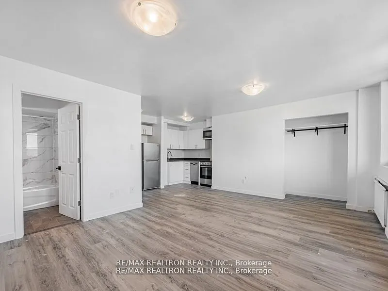 25 Bedford Road, #708