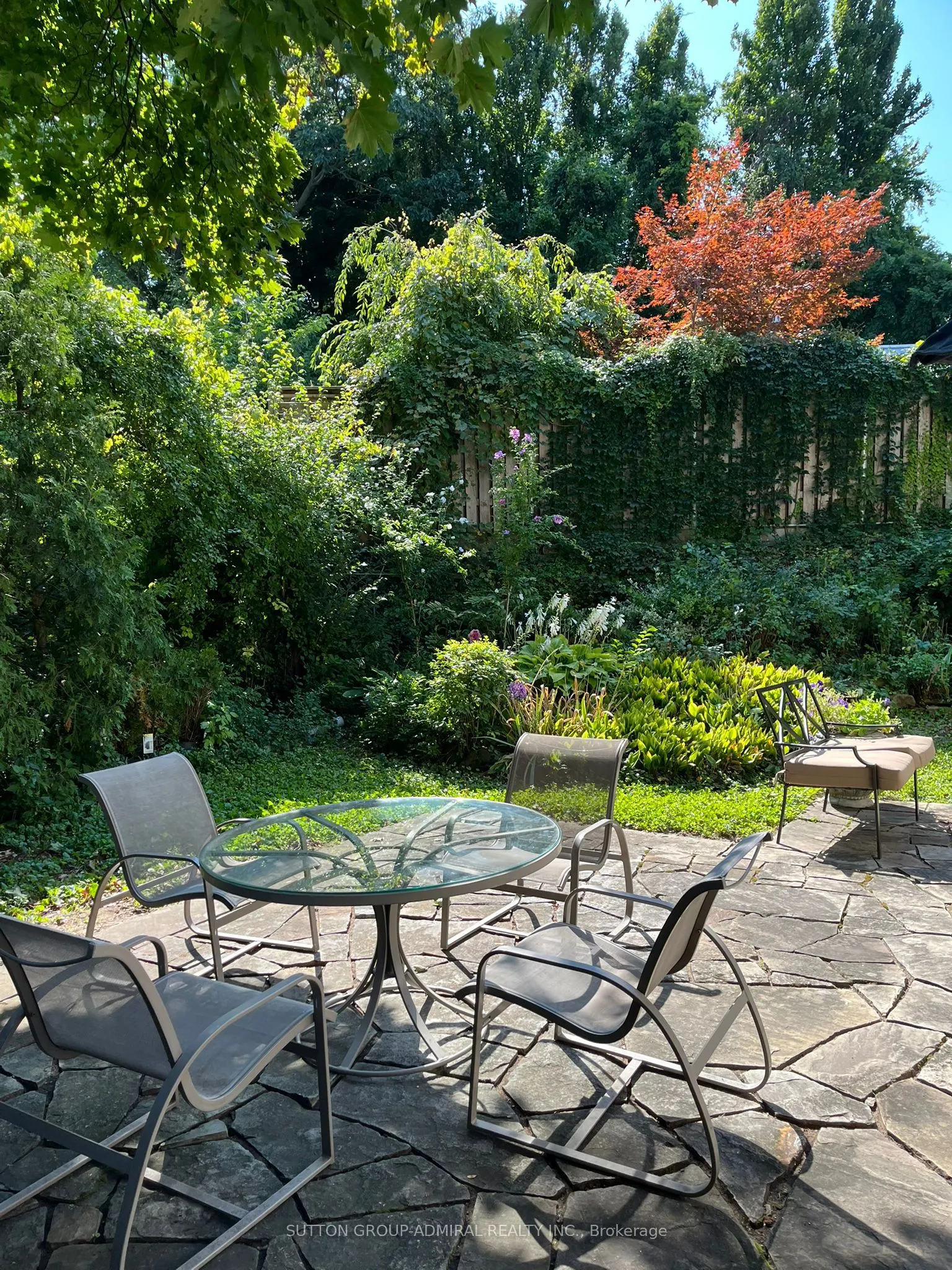 29 Strathgowan Crescent