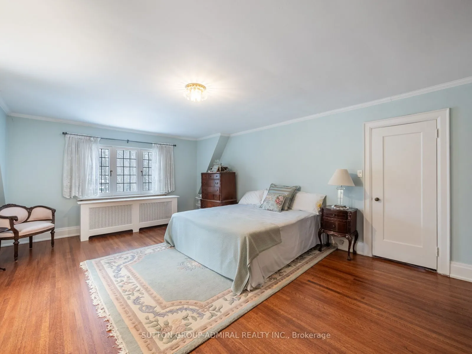 29 Strathgowan Crescent